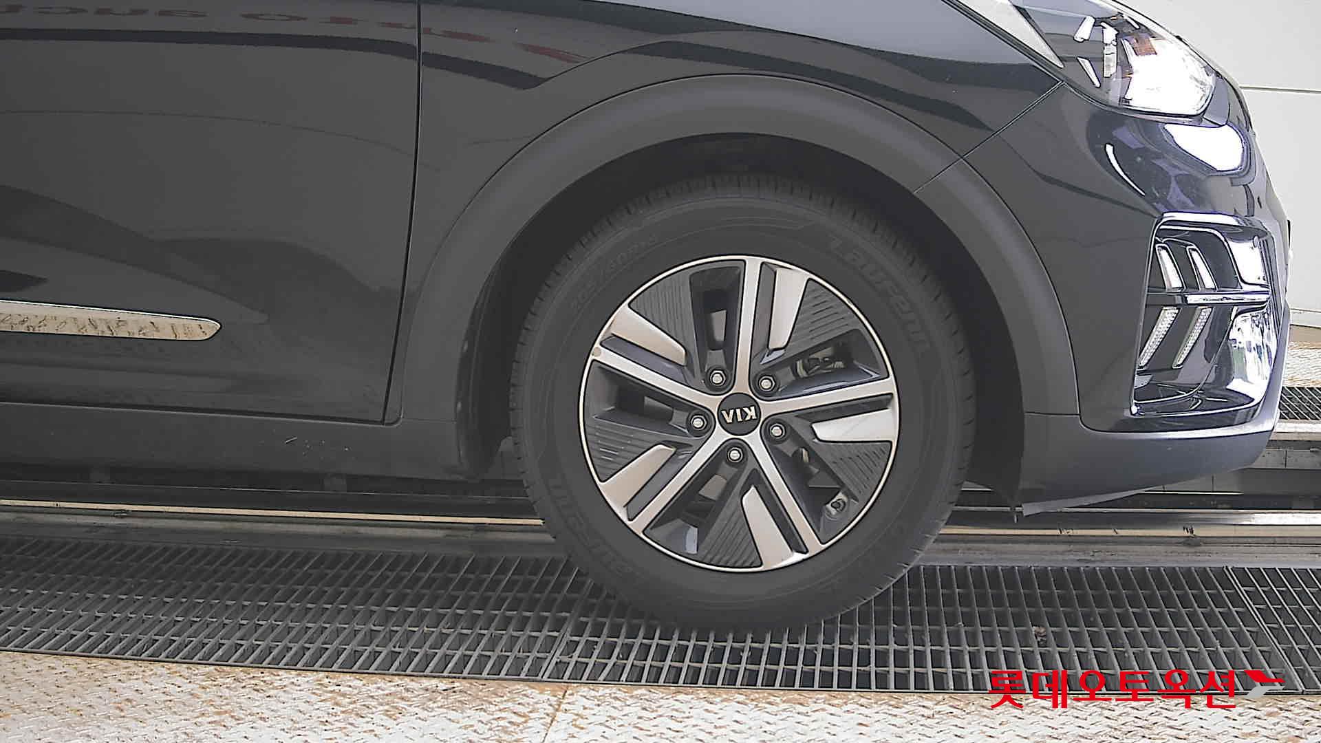 2021 - kia niro