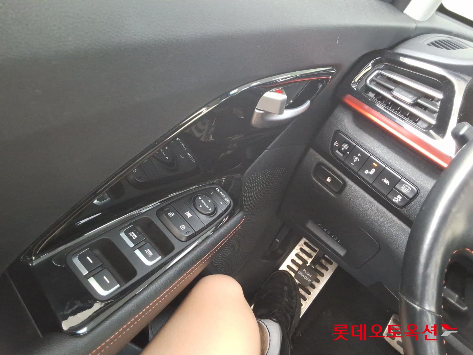 2021 - kia niro