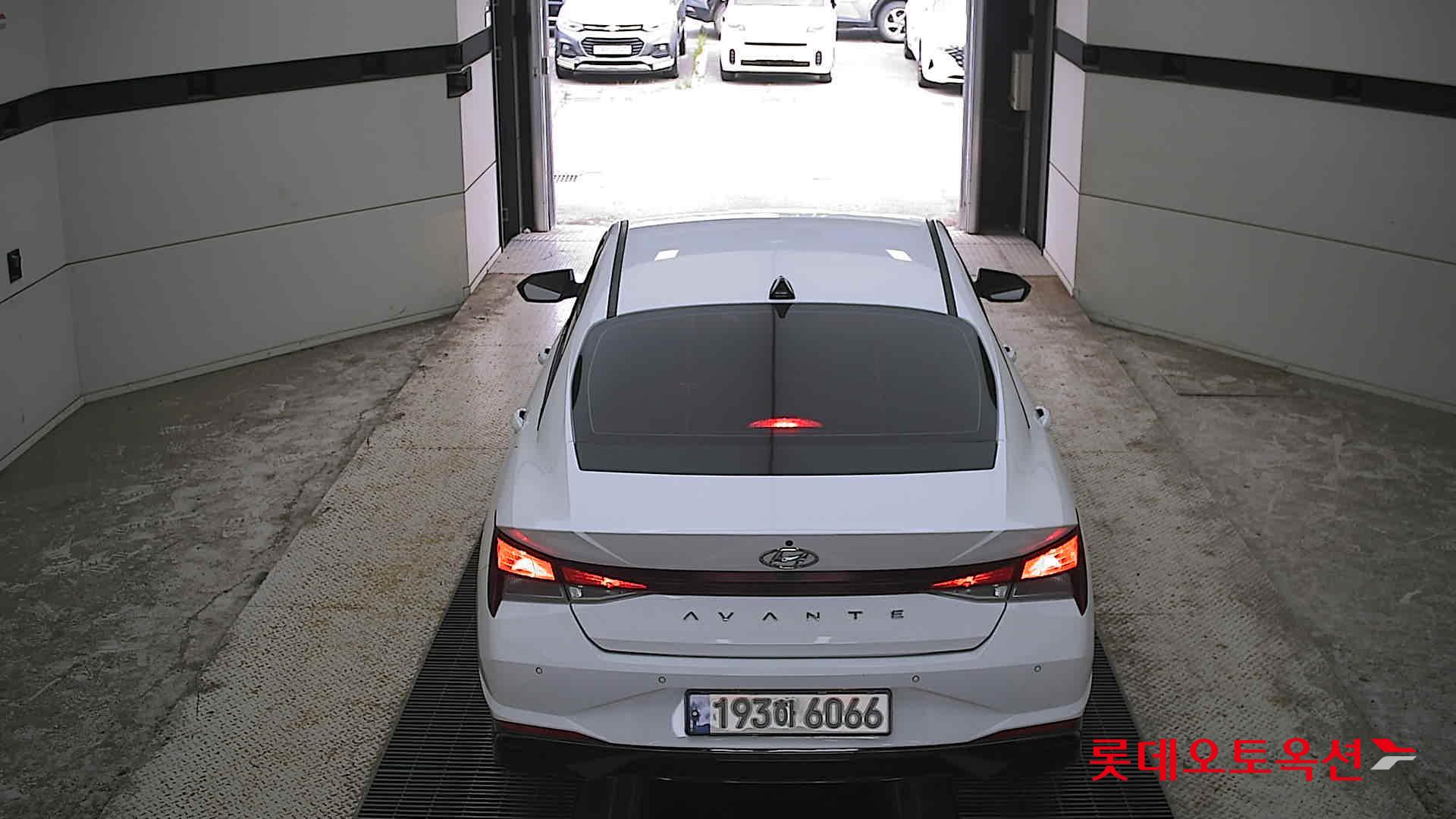2022 - hyundai avante