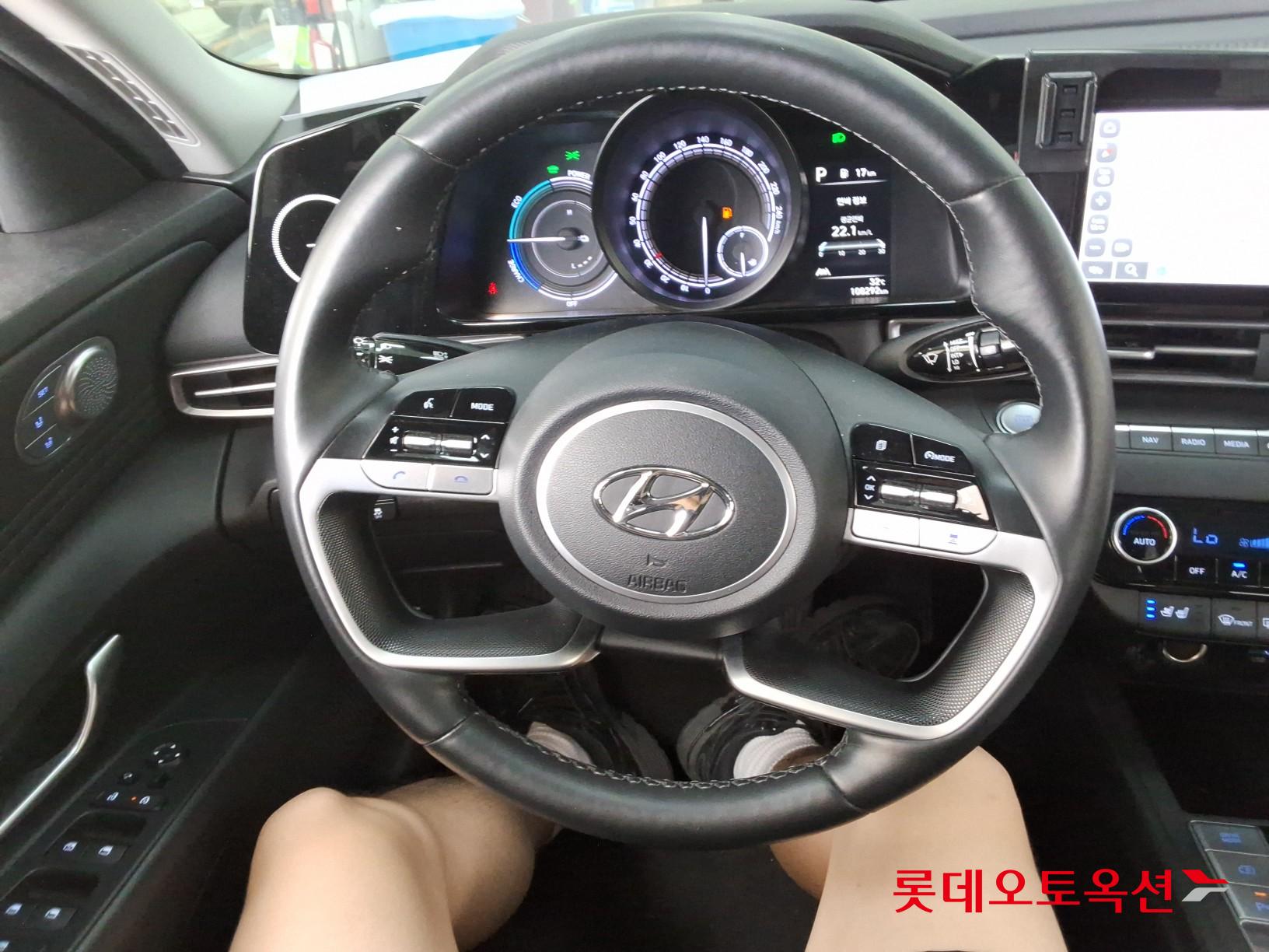 2022 - hyundai avante