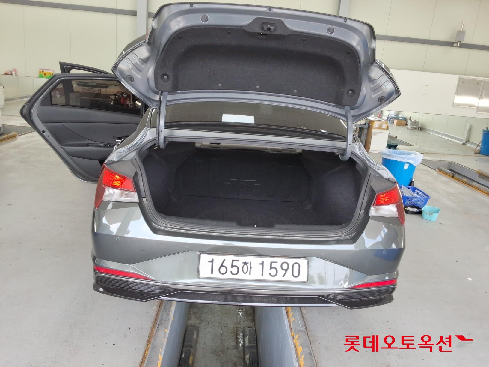 2022 - hyundai avante