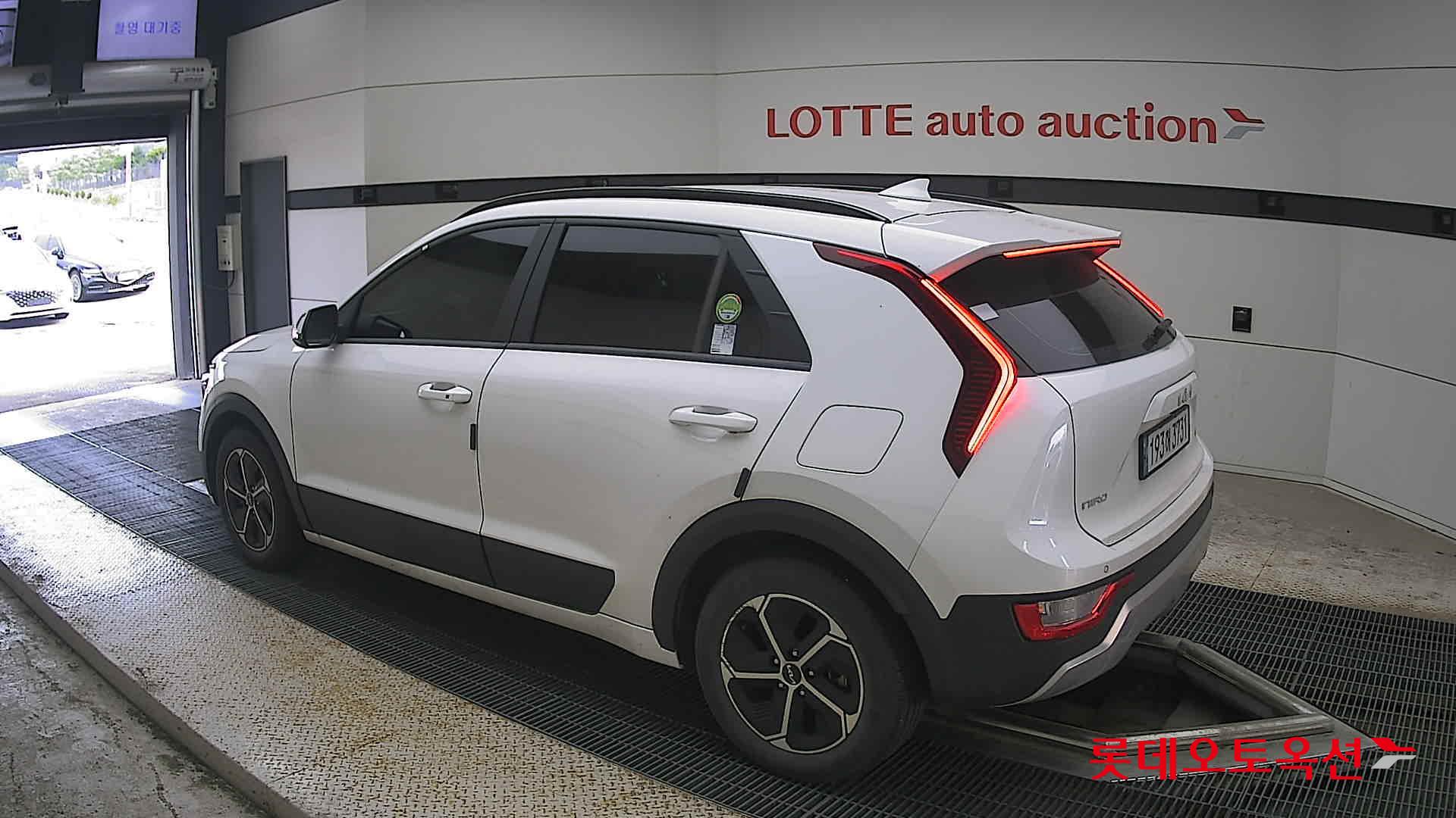 2022 - kia niro