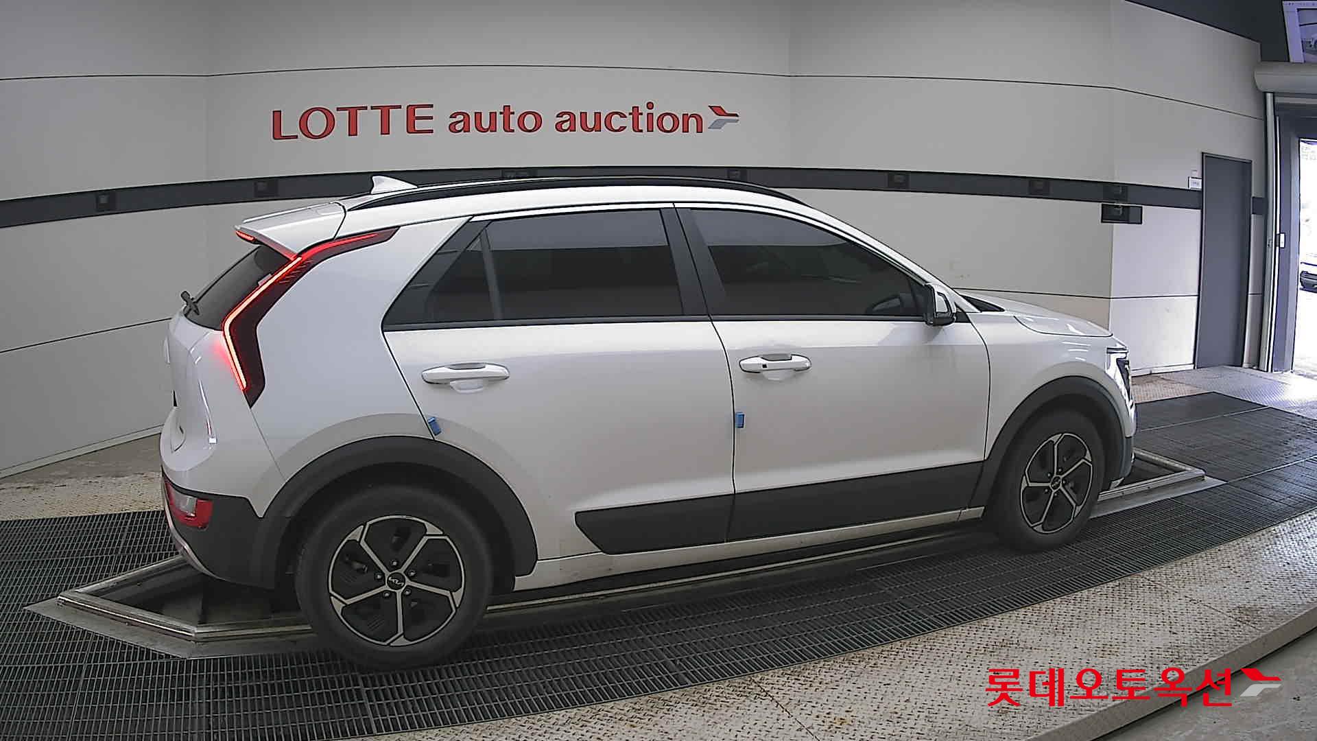 2022 - kia niro