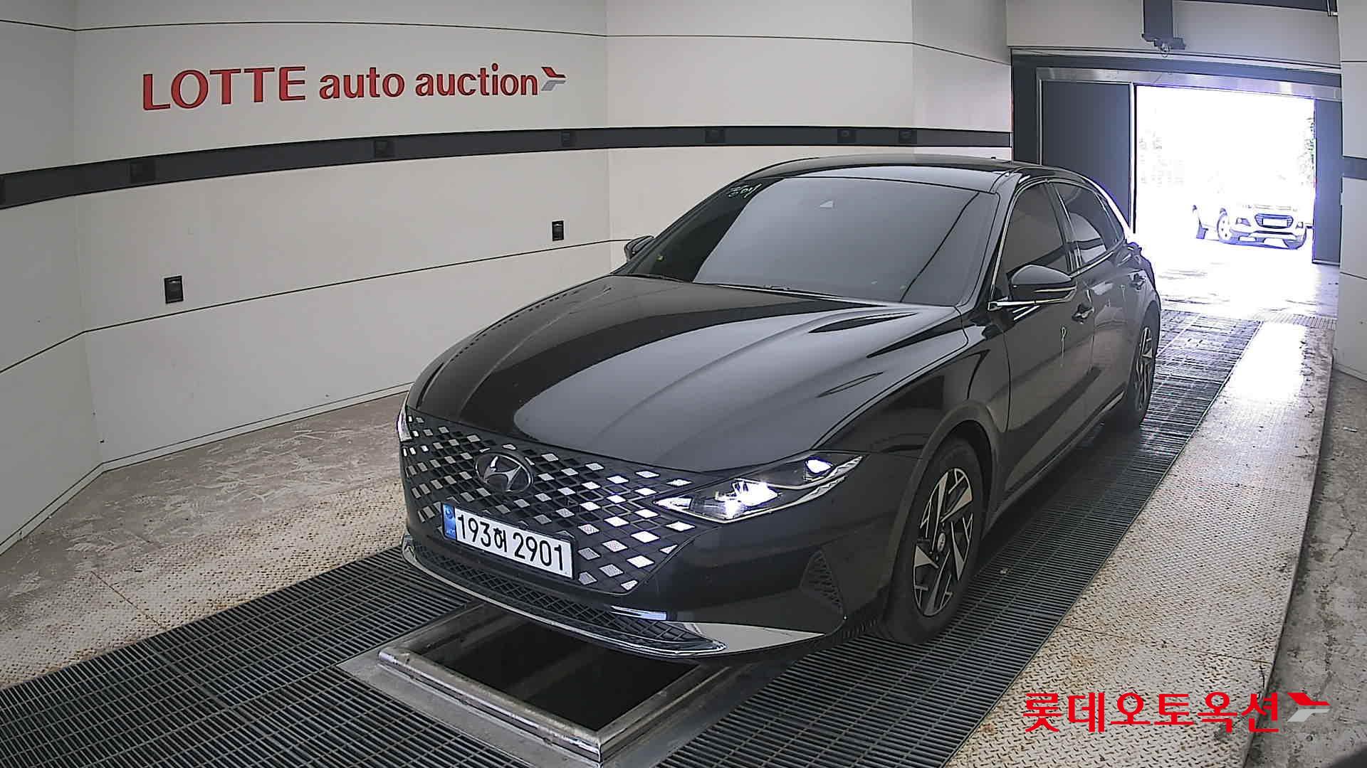 2022 - hyundai grandeur