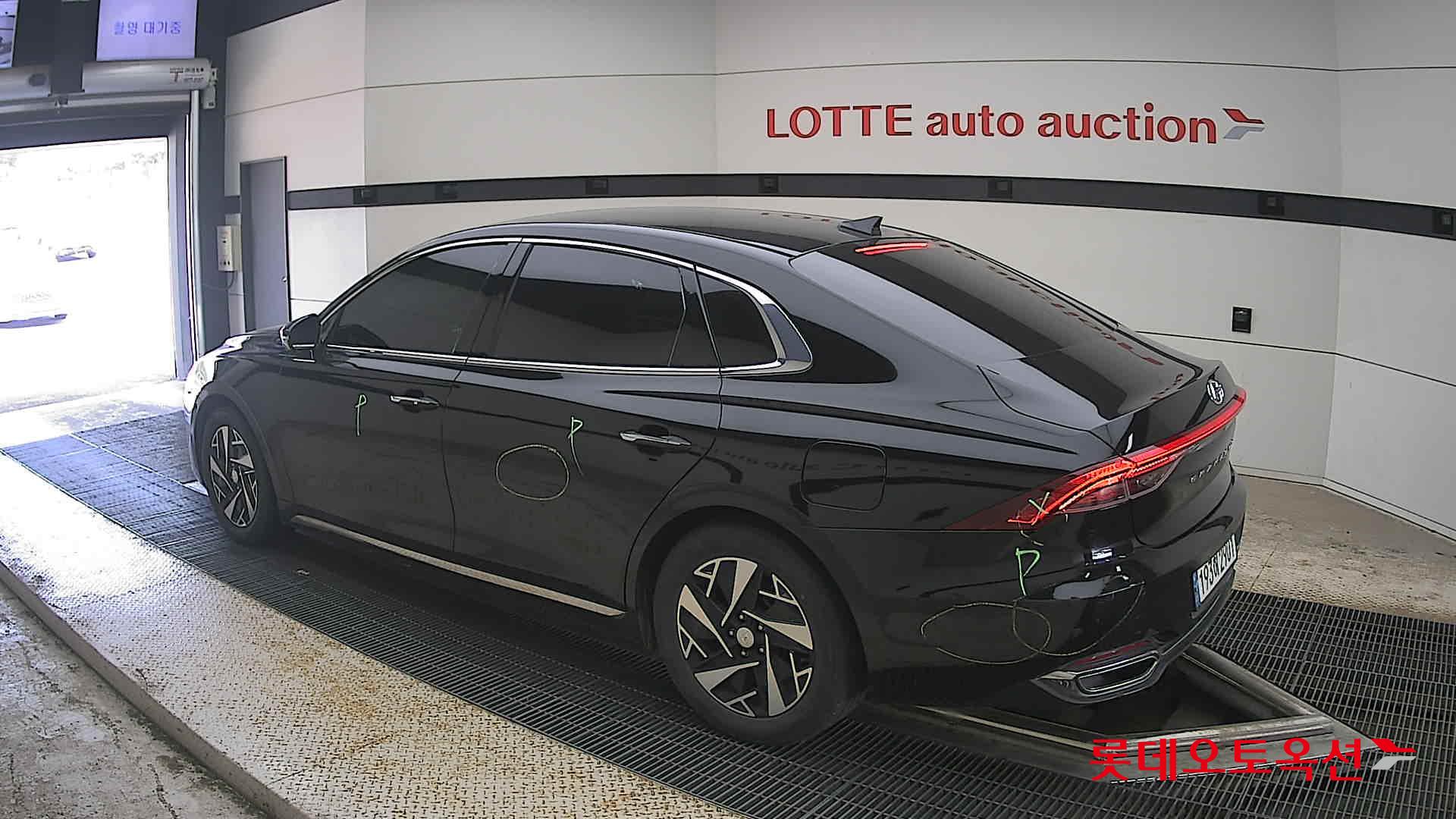 2022 - hyundai grandeur