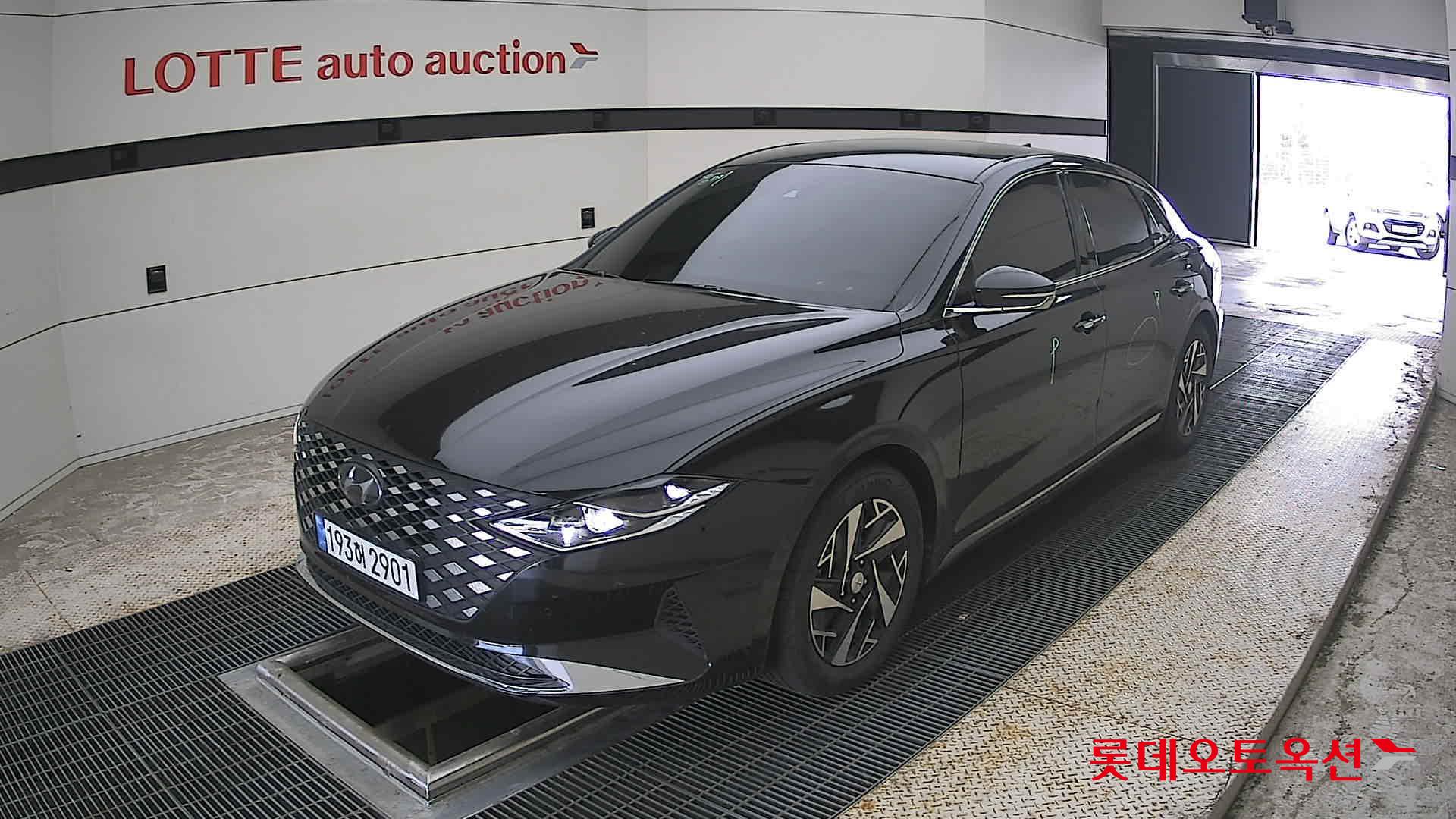 2022 - hyundai grandeur