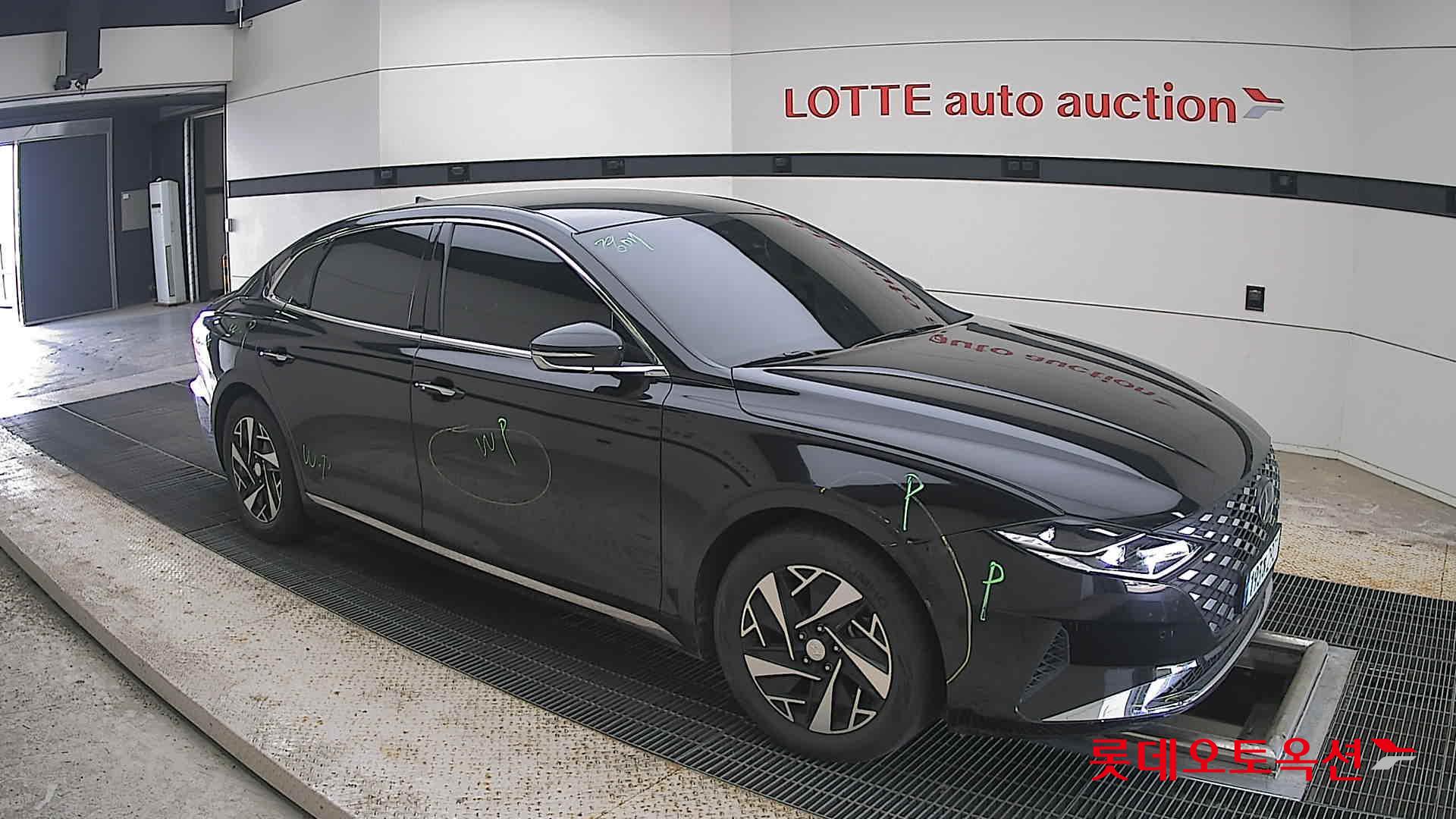 2022 - hyundai grandeur