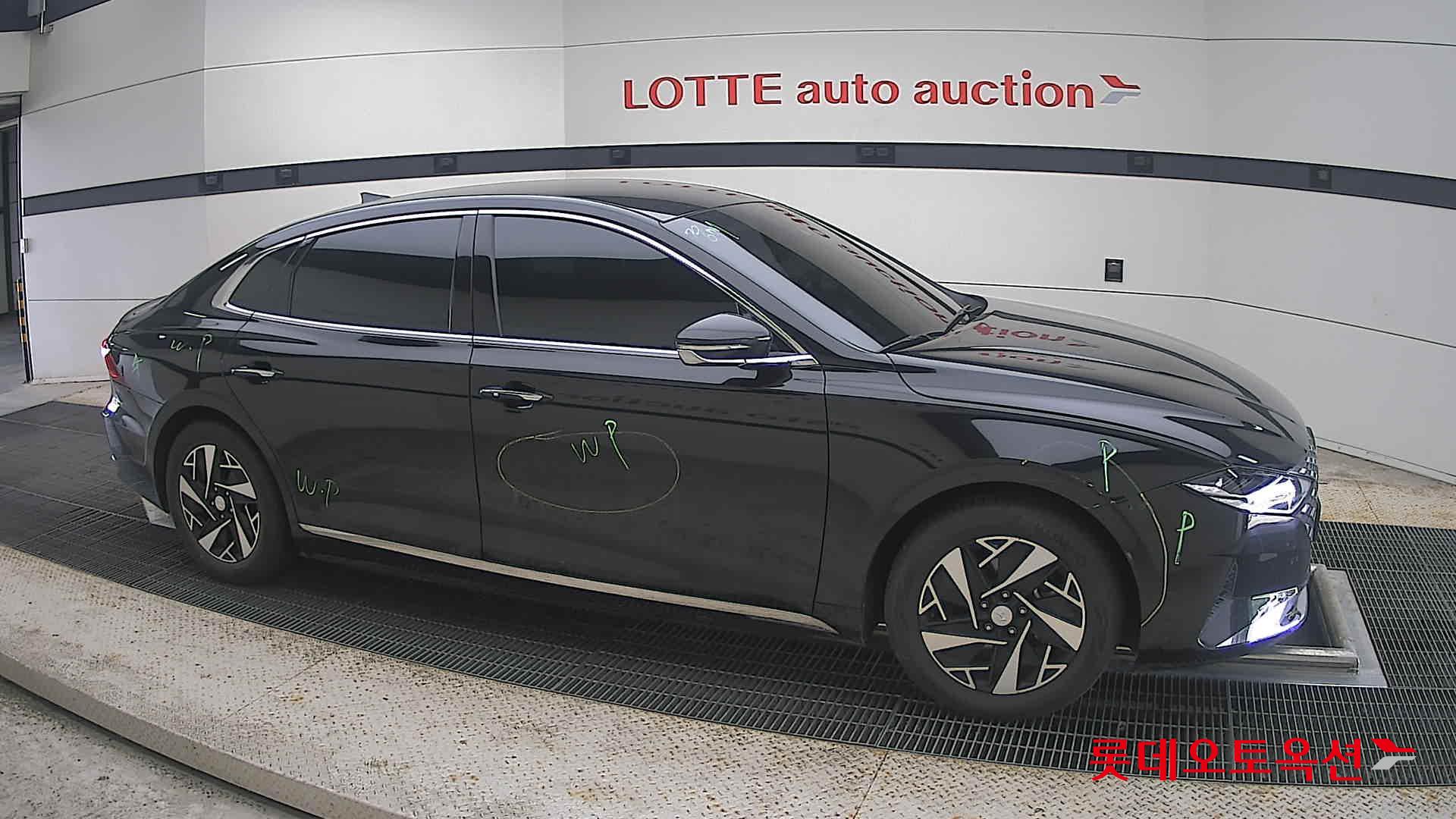 2022 - hyundai grandeur