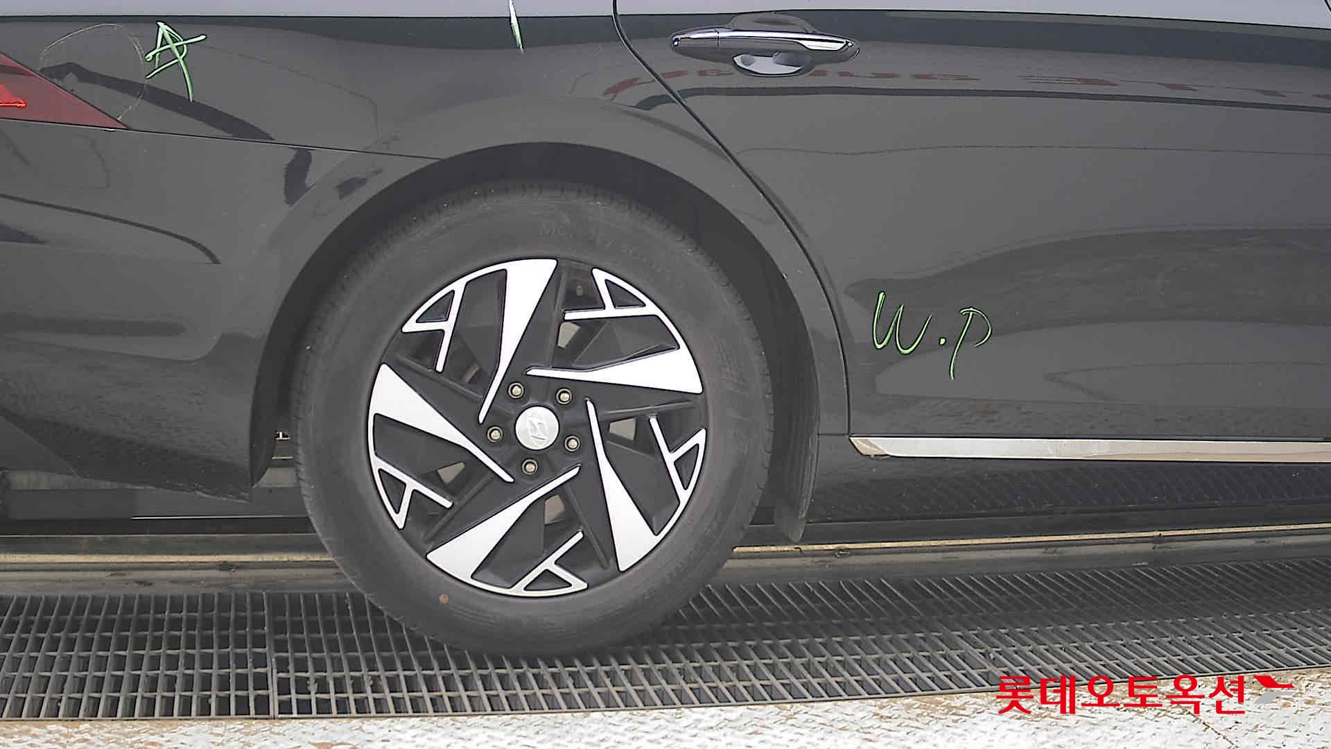 2022 - hyundai grandeur