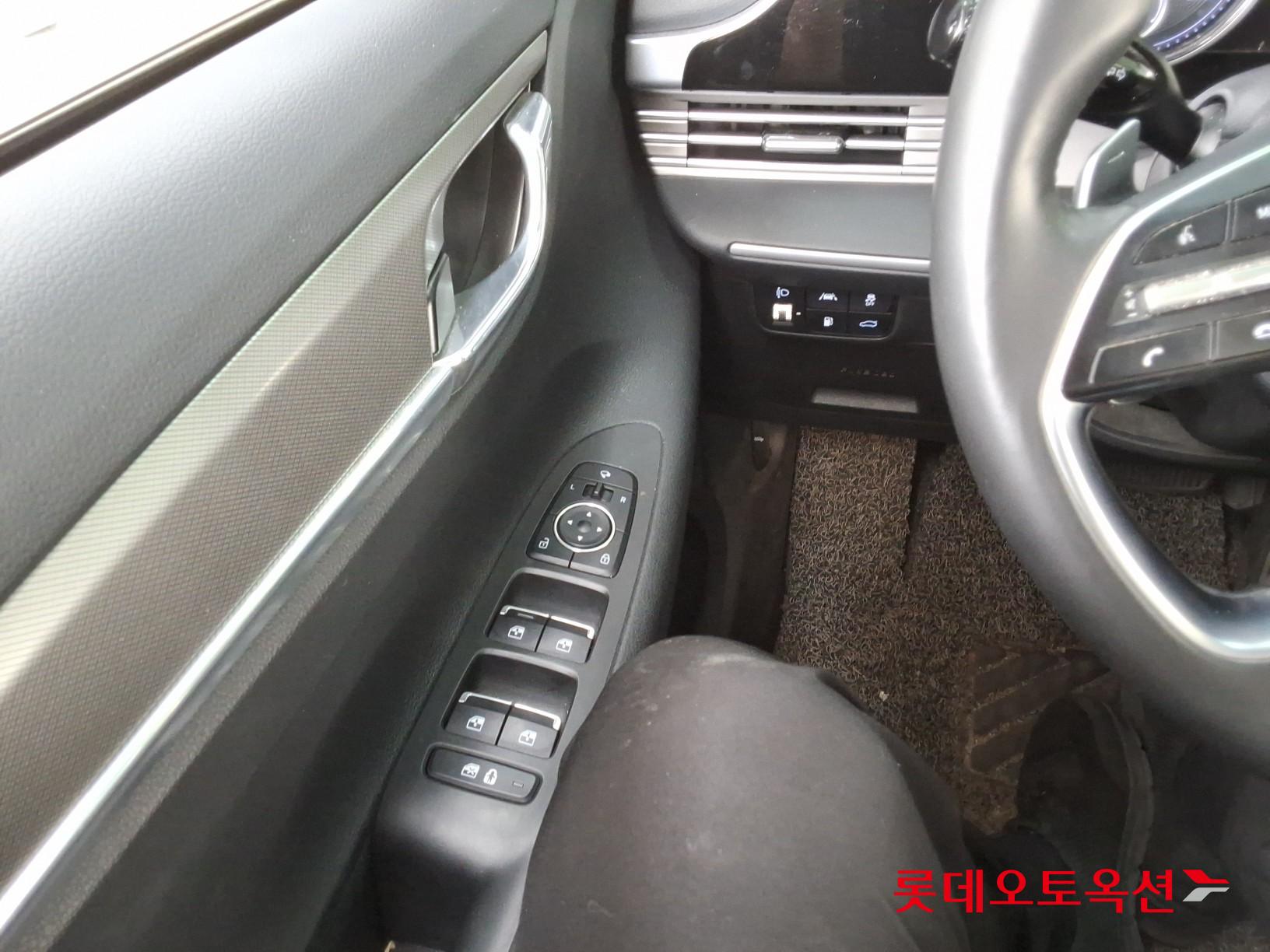 2022 - hyundai grandeur