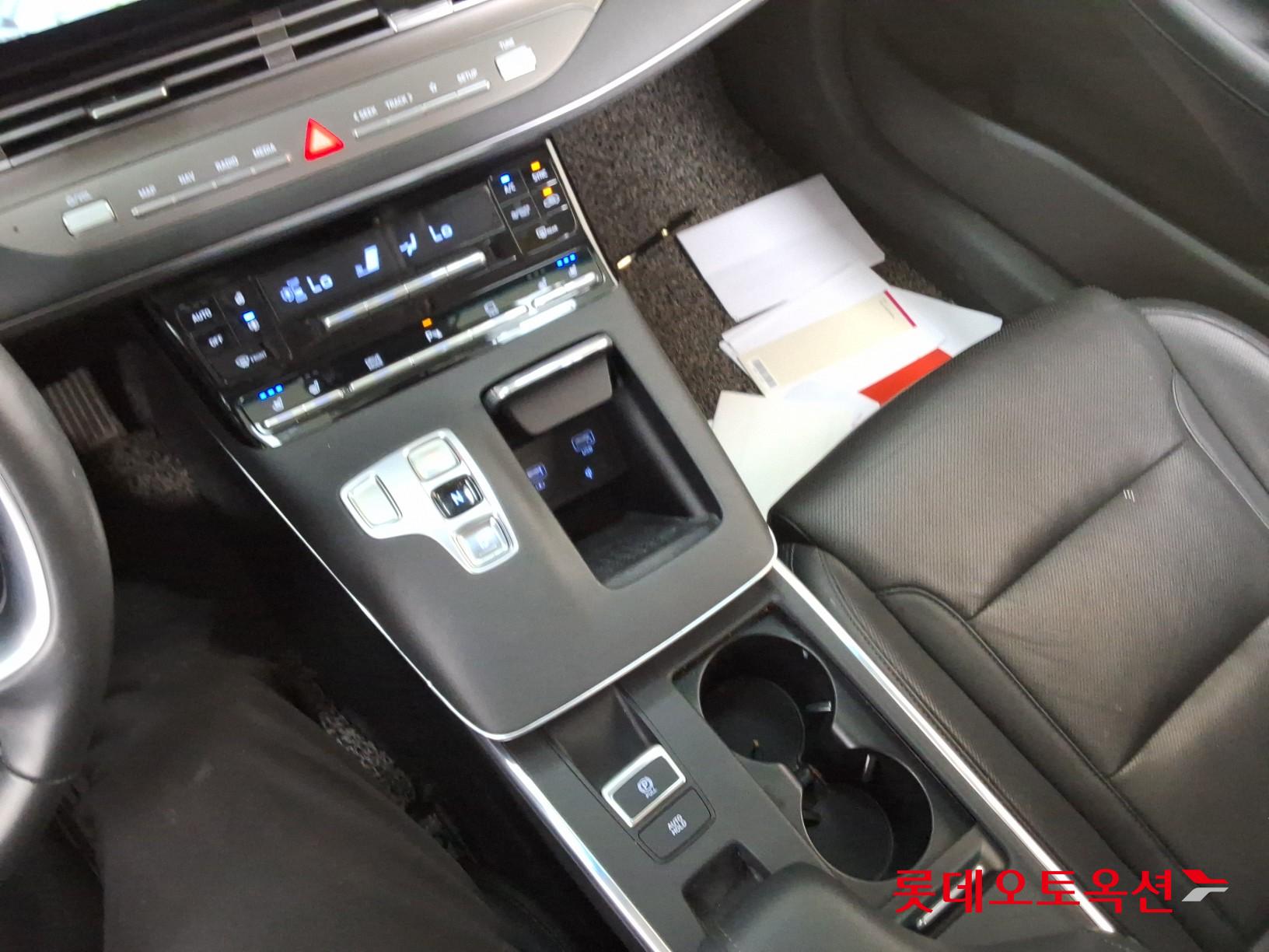2022 - hyundai grandeur