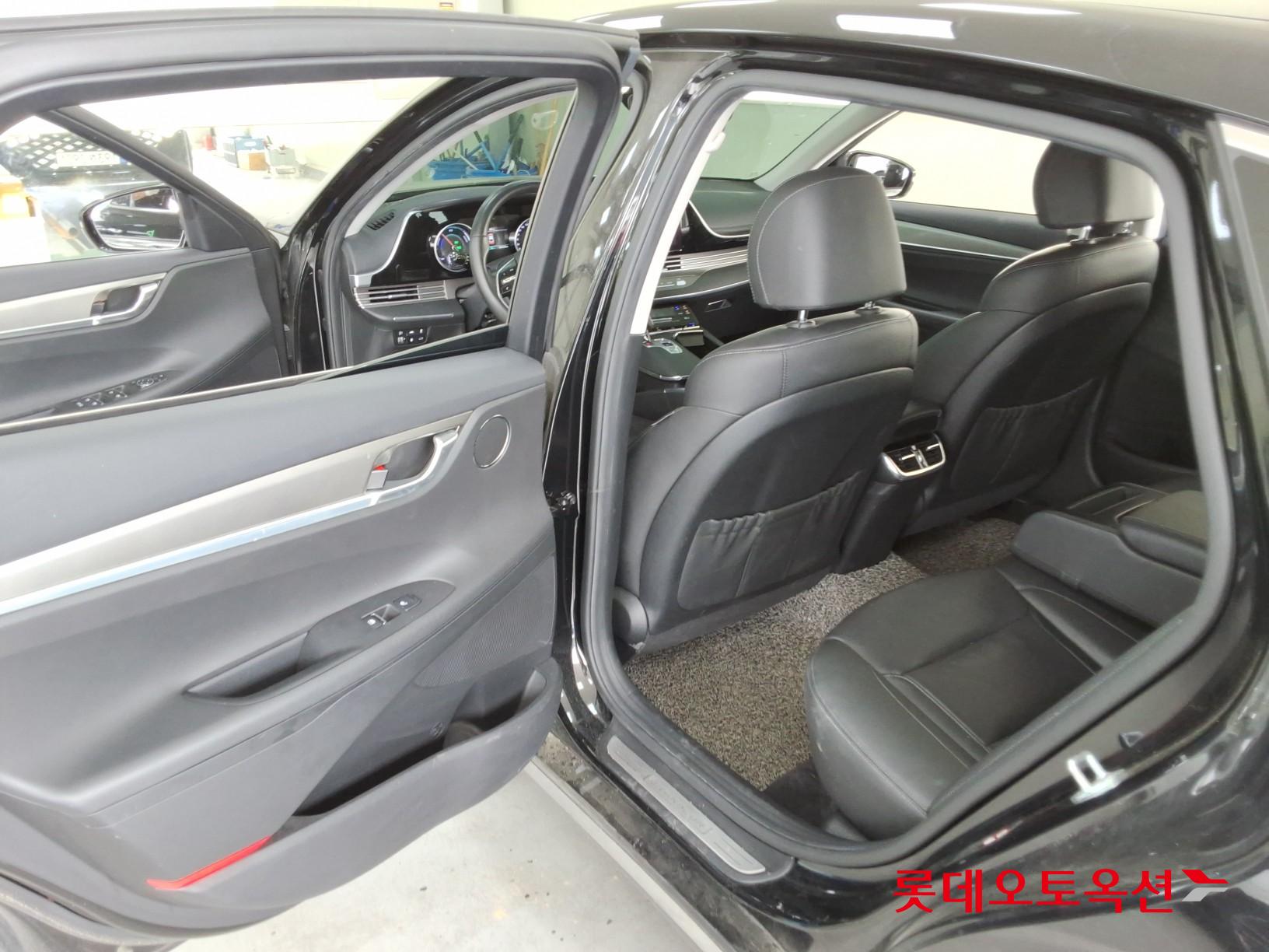 2022 - hyundai grandeur