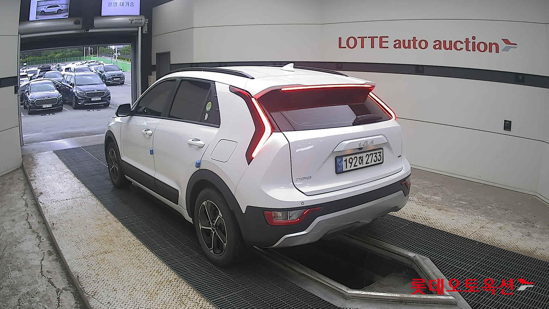 2023 - kia niro