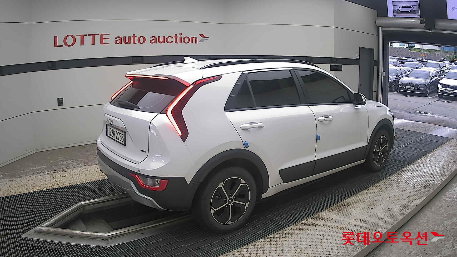 2023 - kia niro