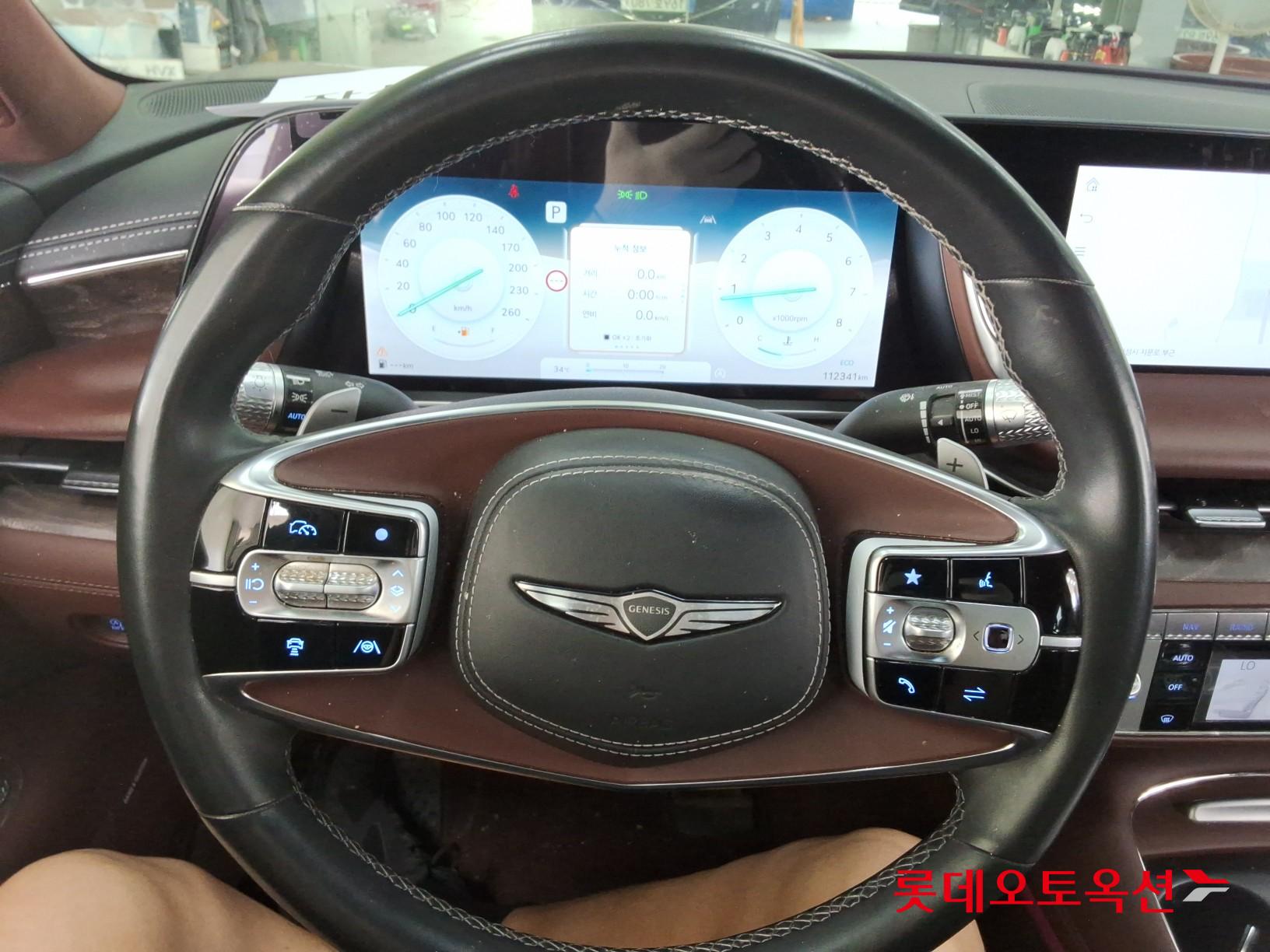 2022 - genesis g90