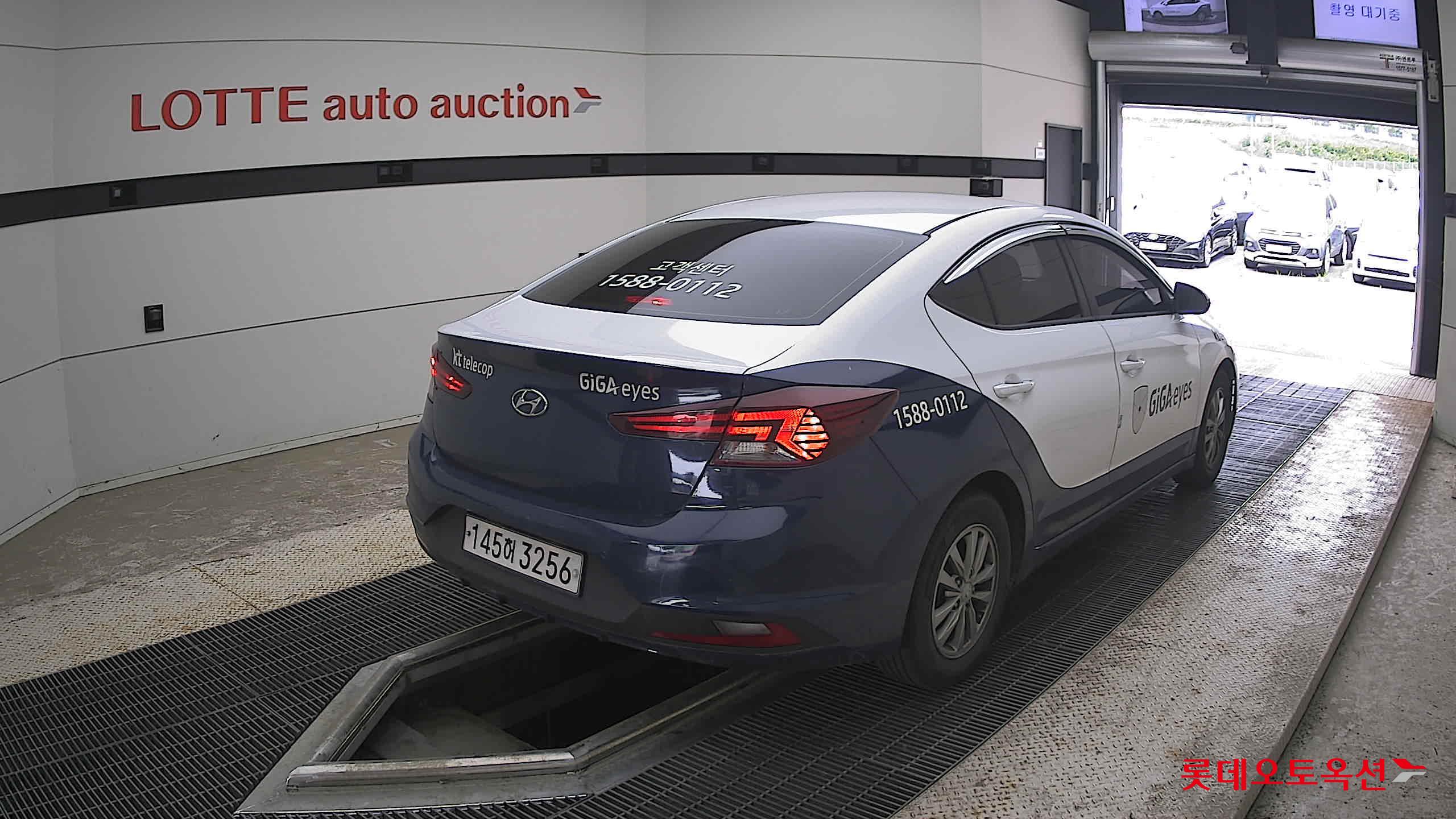 2020 - hyundai avante