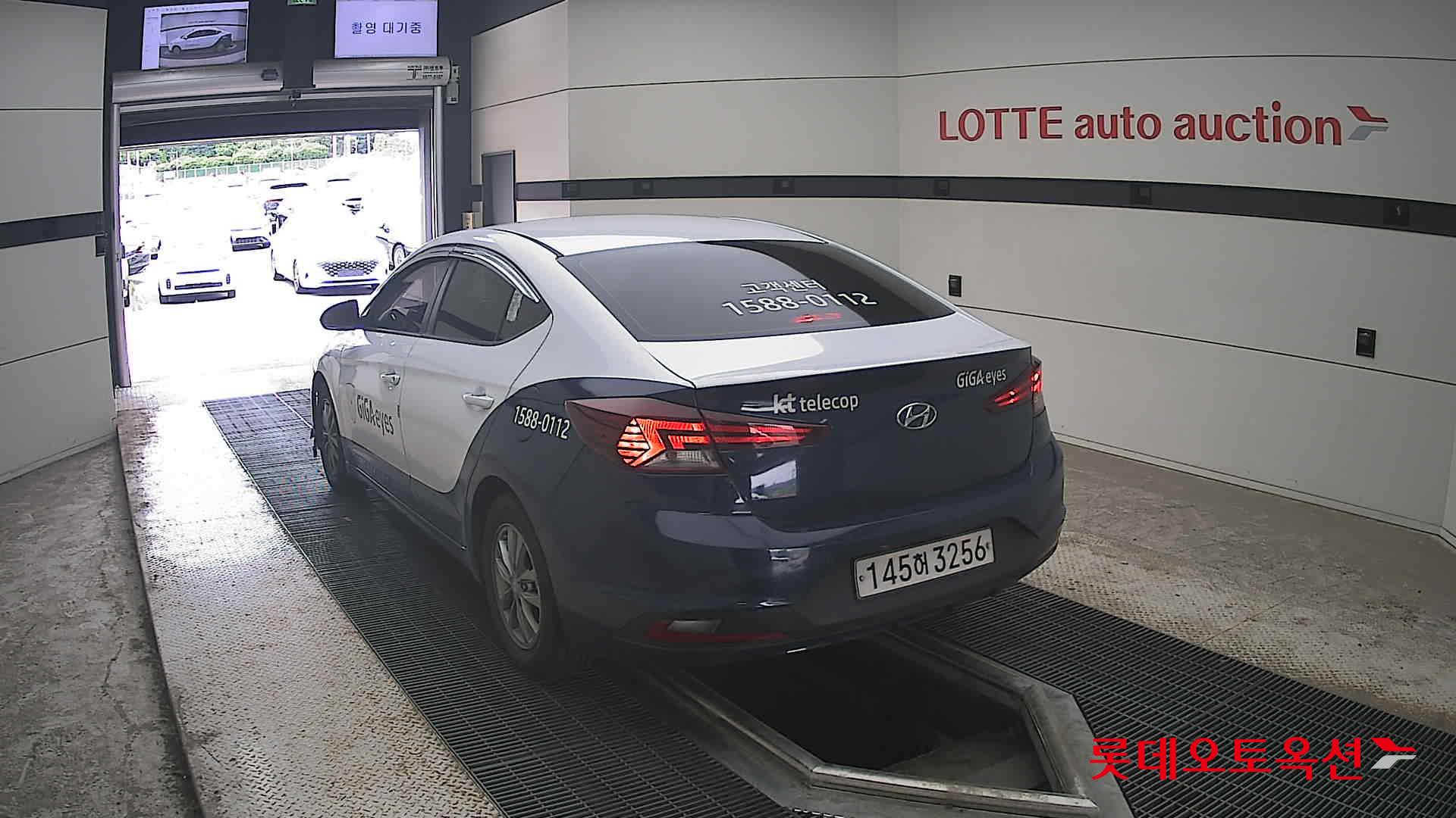 2020 - hyundai avante