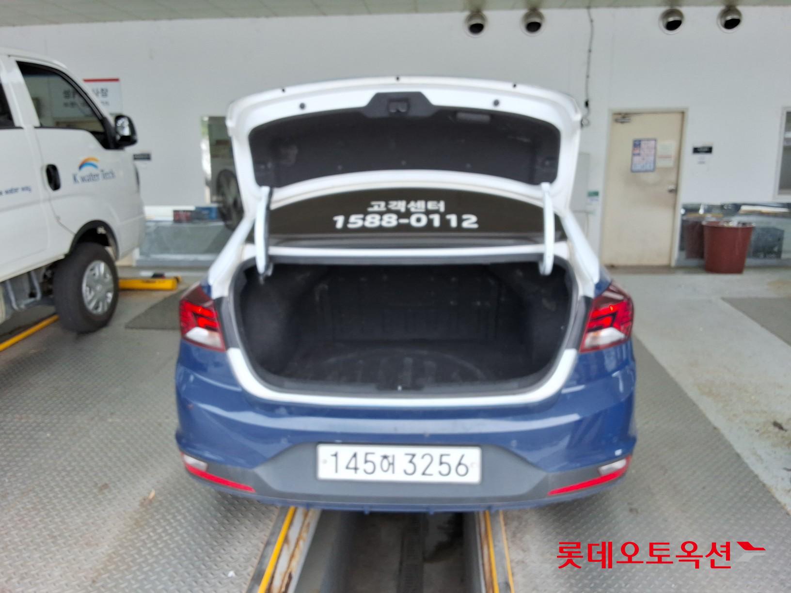 2020 - hyundai avante