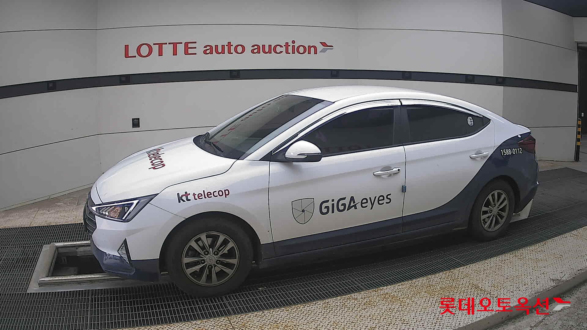 2020 - hyundai avante