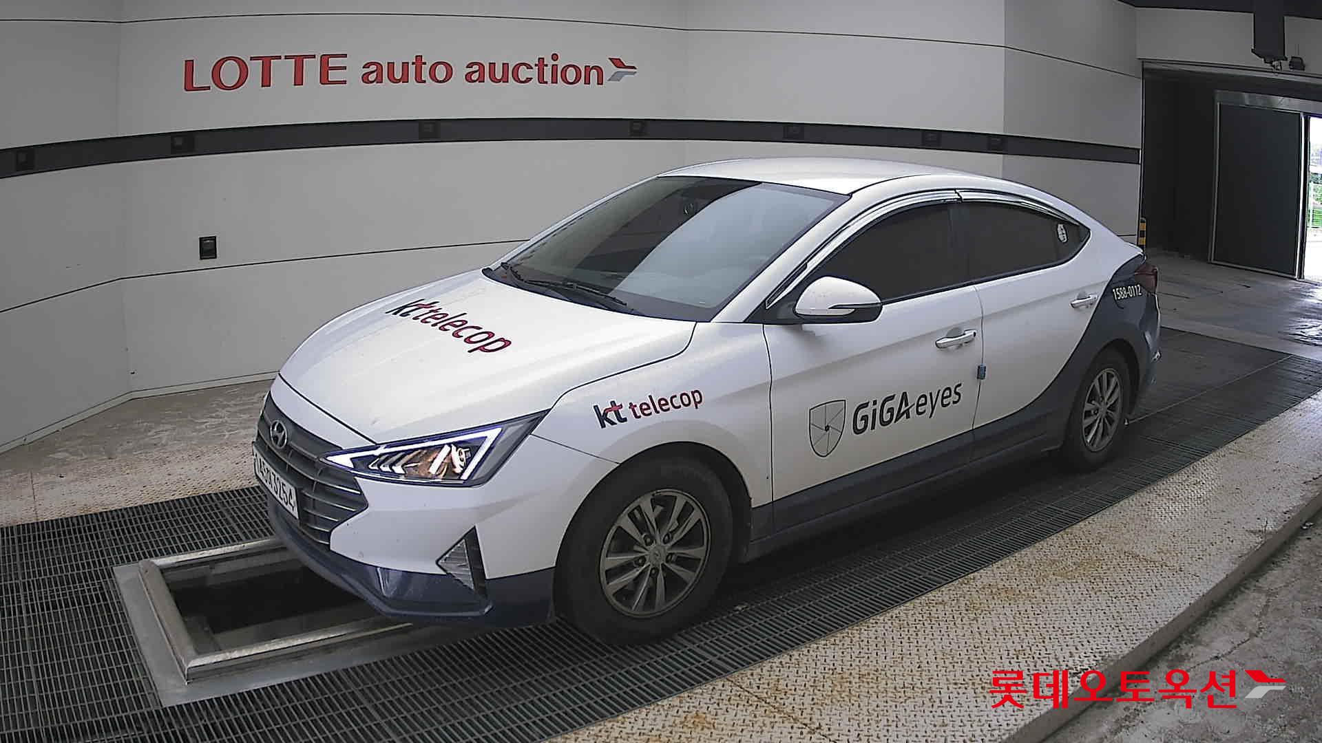 2020 - hyundai avante