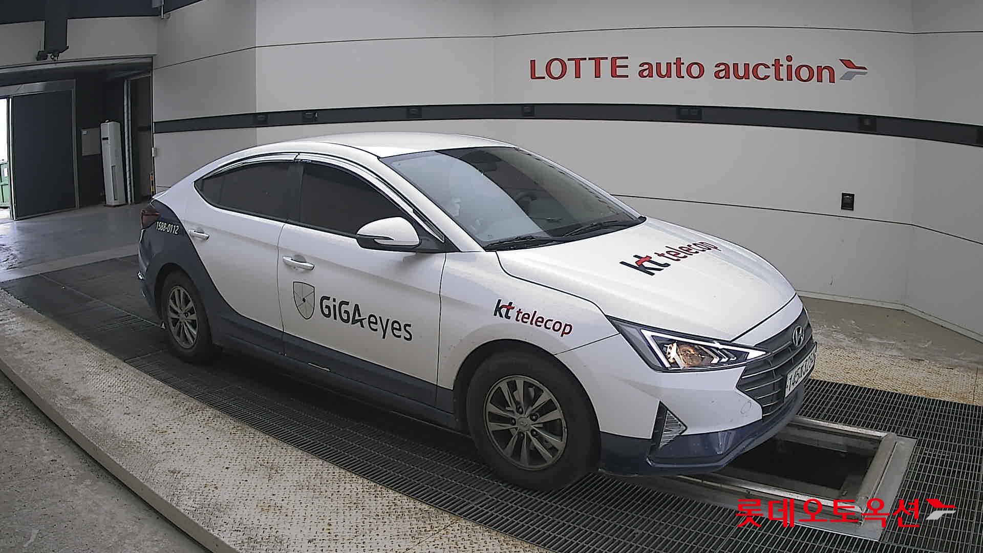 2020 - hyundai avante