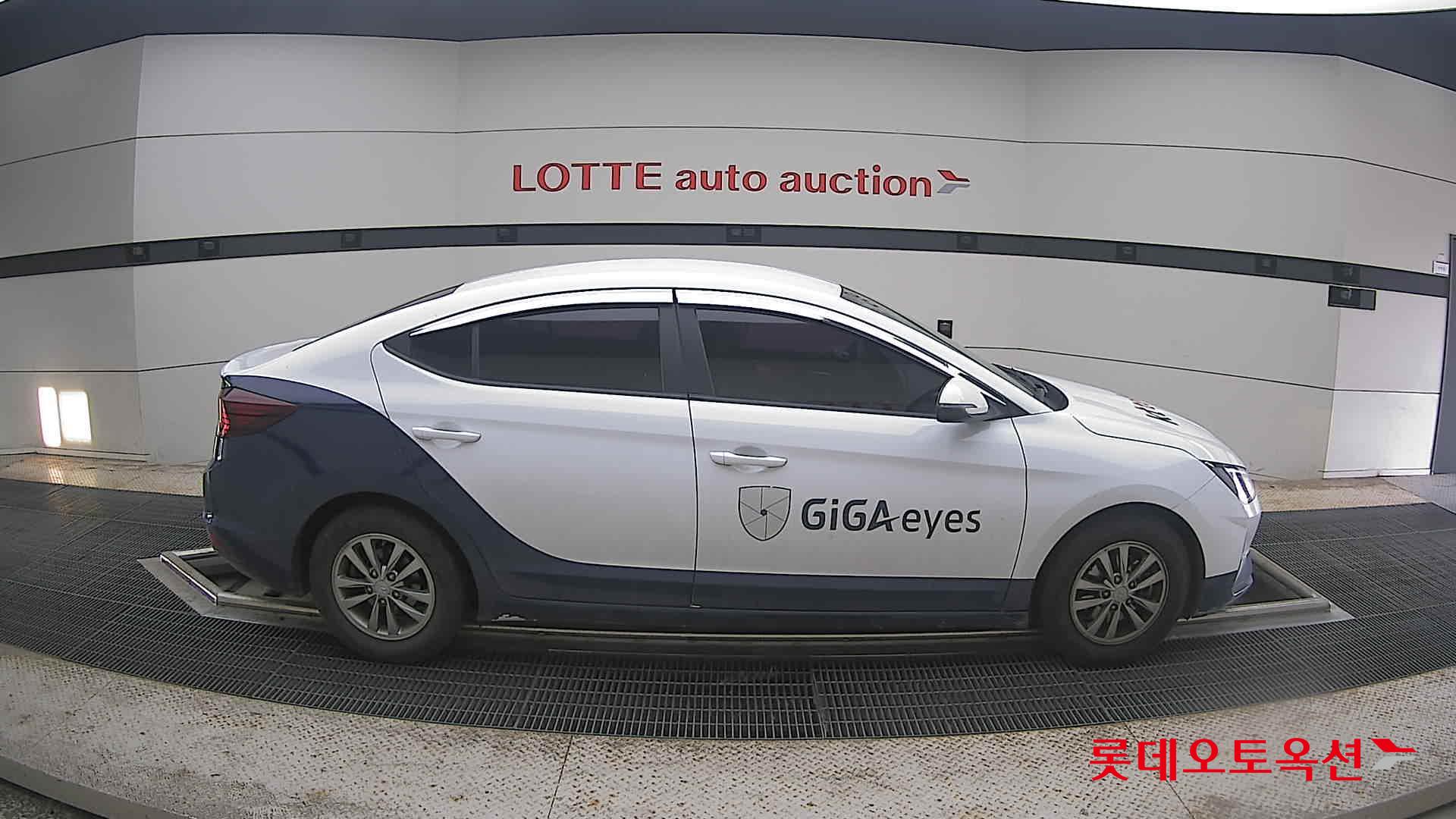 2020 - hyundai avante