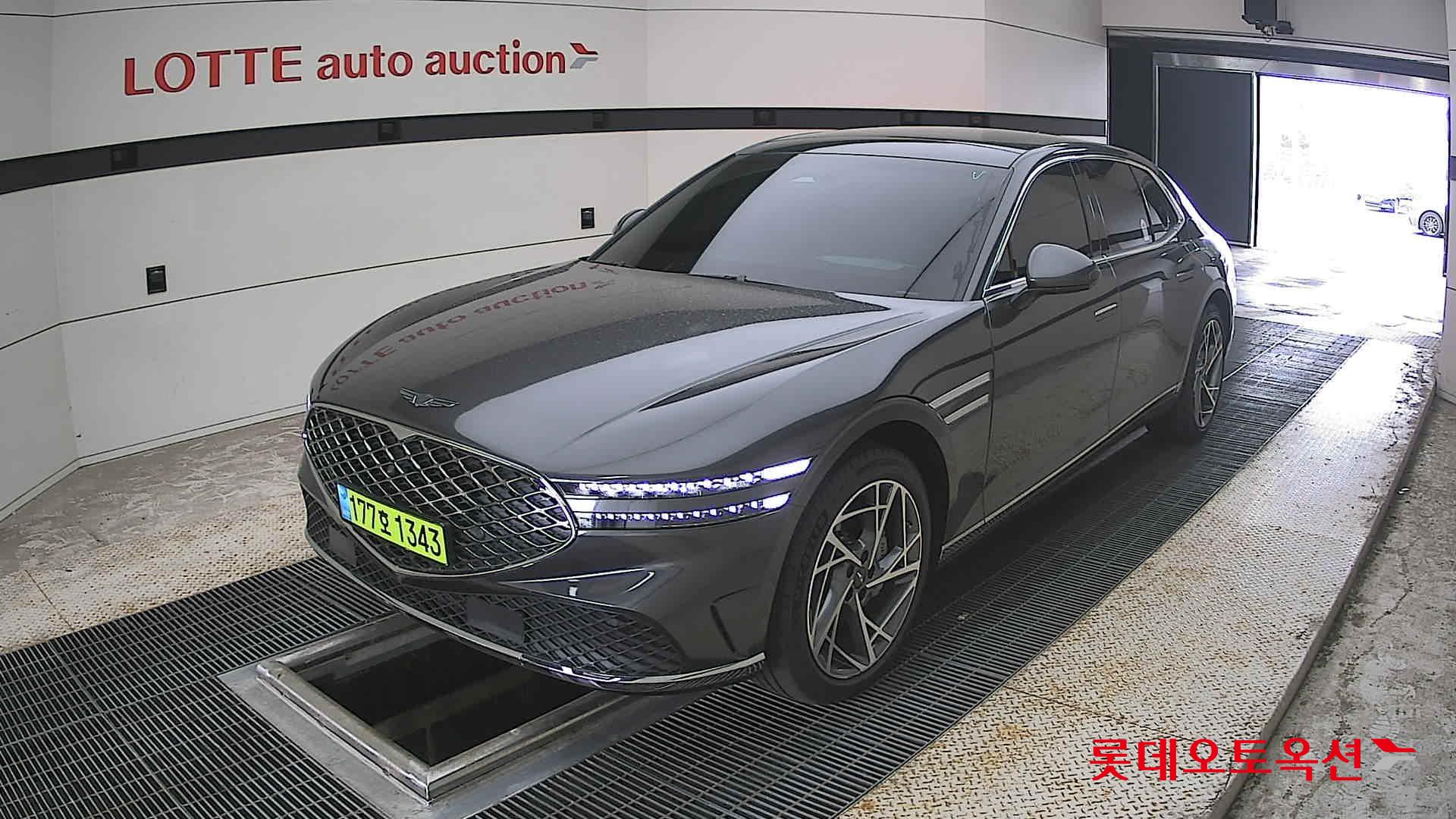 2025 - genesis g90