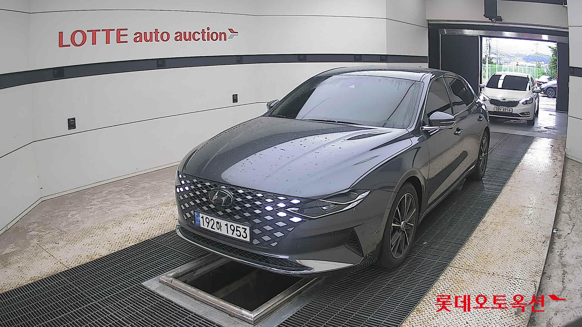 2023 - hyundai grandeur