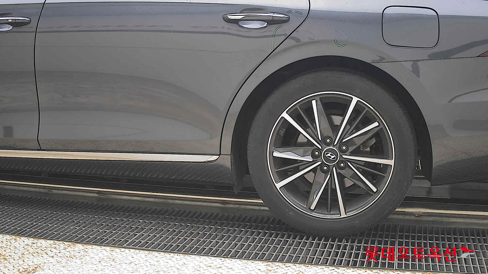 2023 - hyundai grandeur