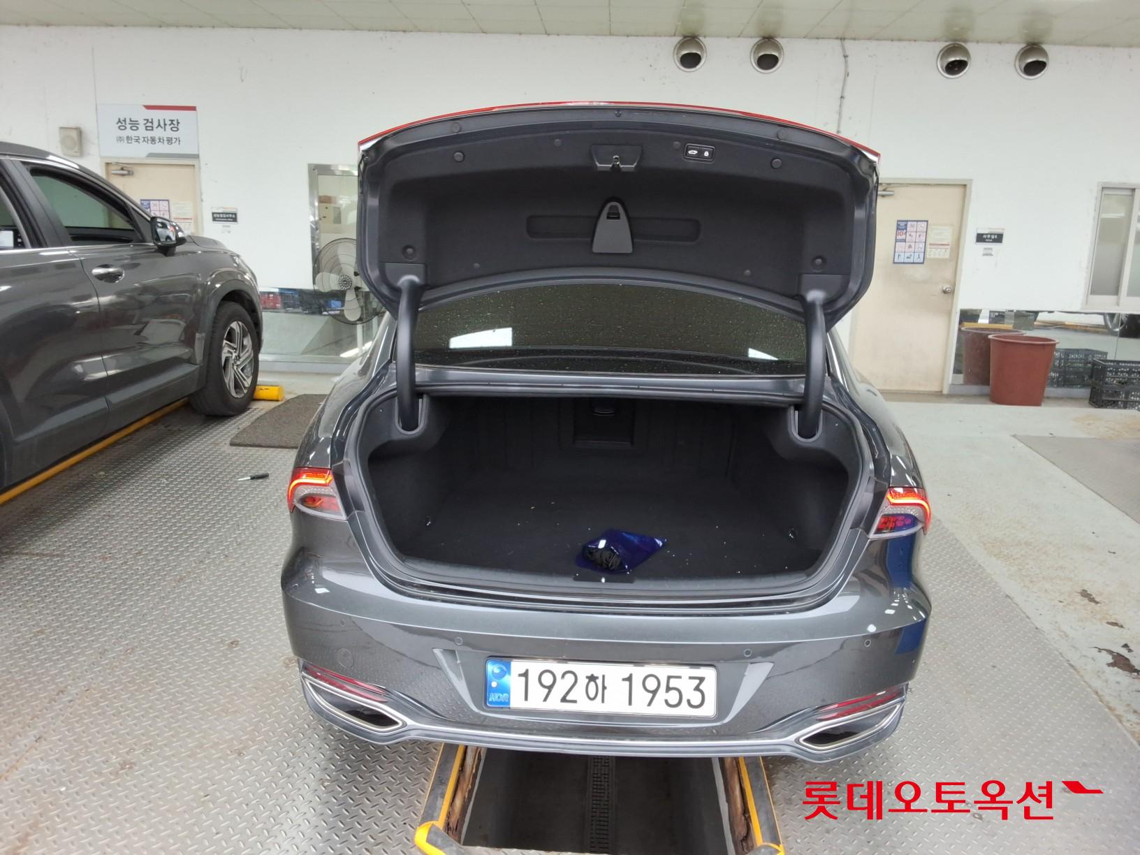 2023 - hyundai grandeur