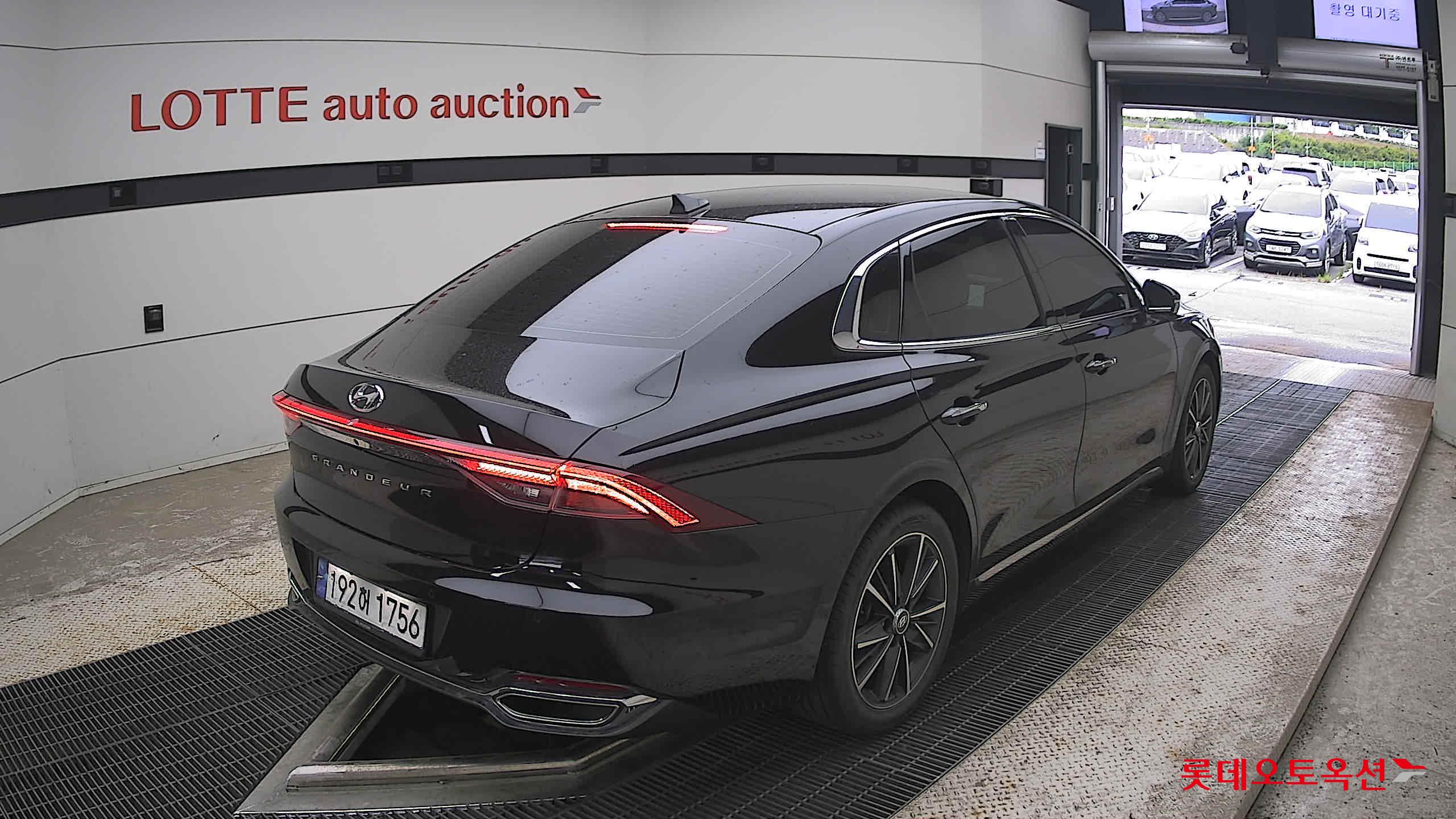 2023 - hyundai grandeur