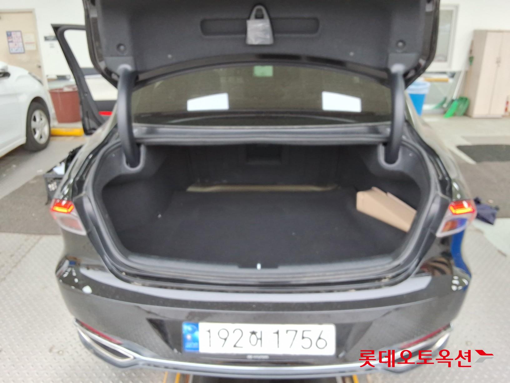 2023 - hyundai grandeur