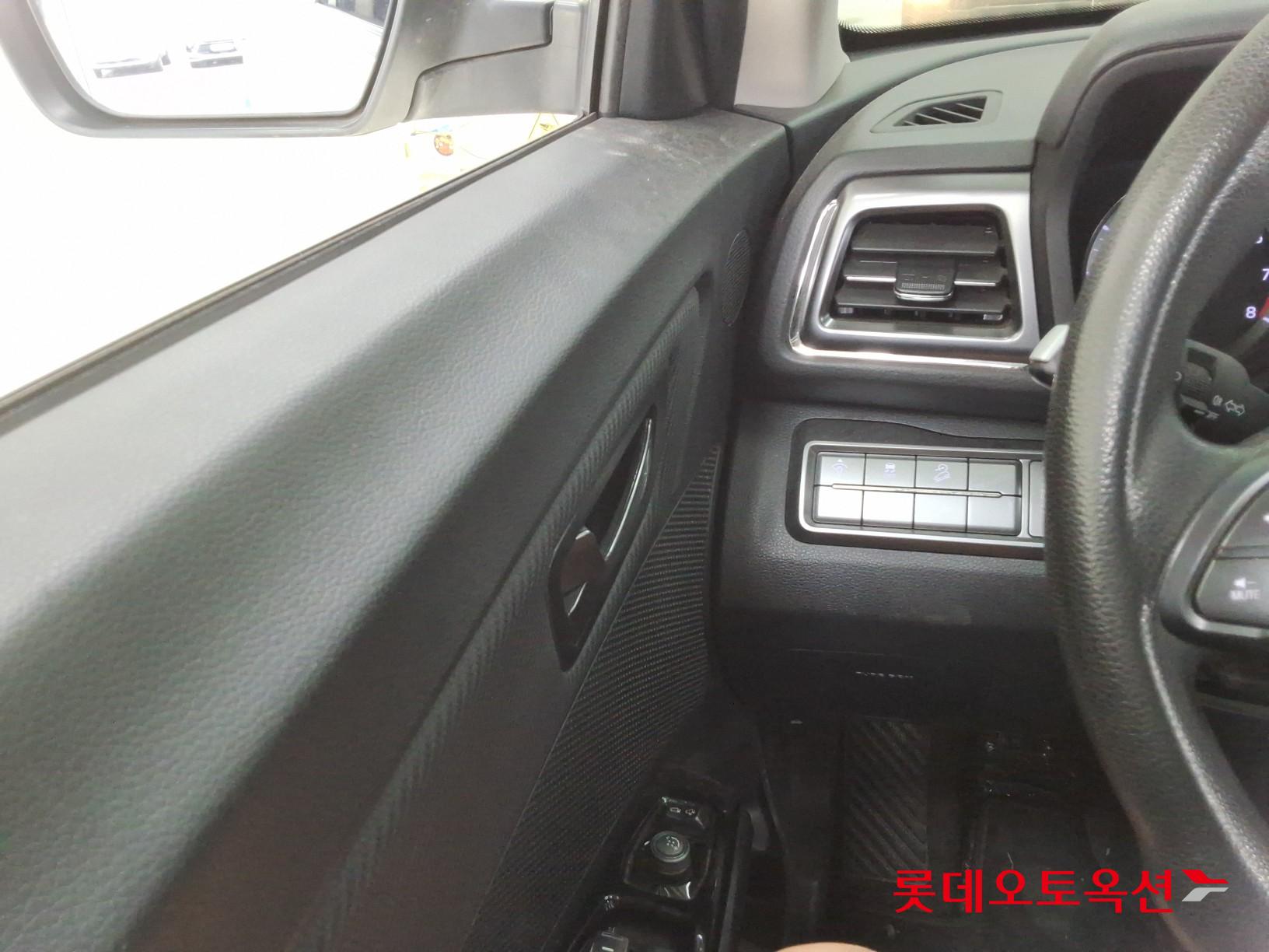 2022 - ssangyong tivoli