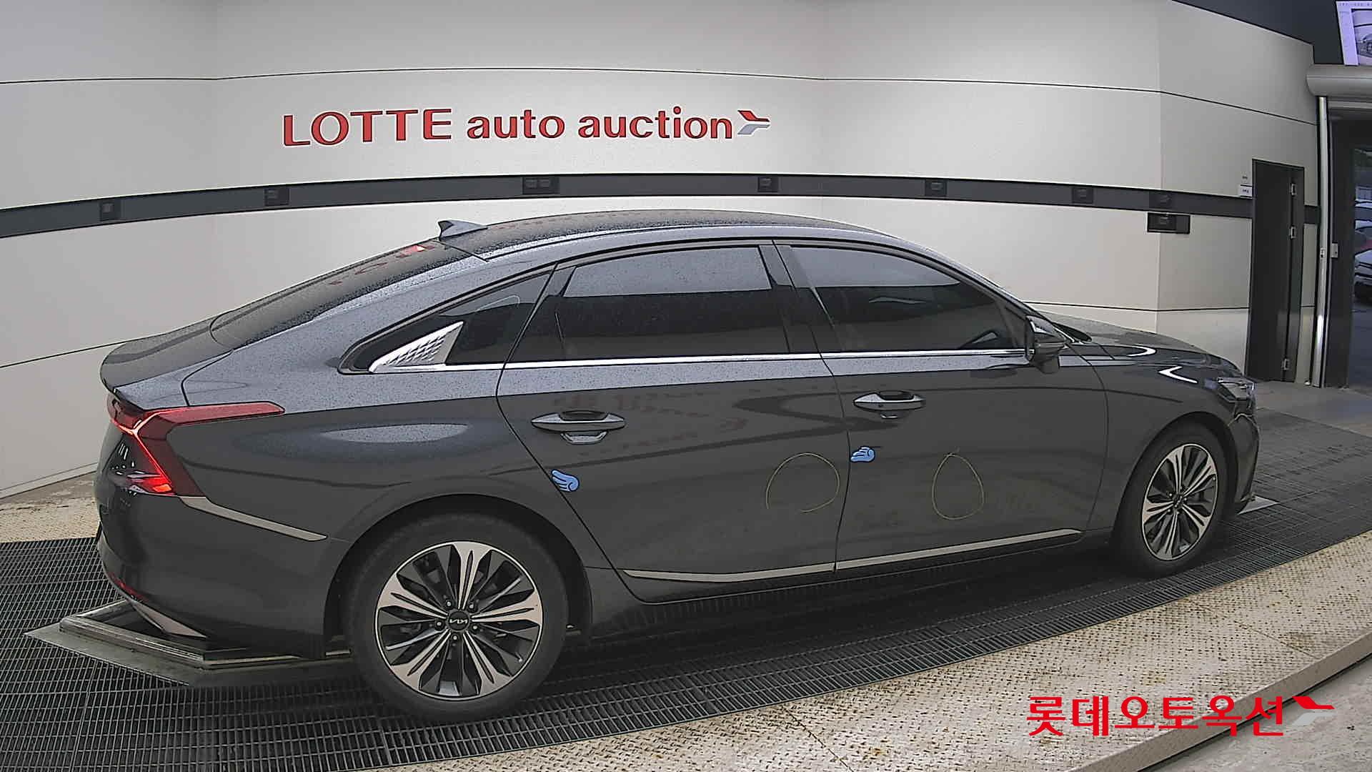 2022 - kia k8