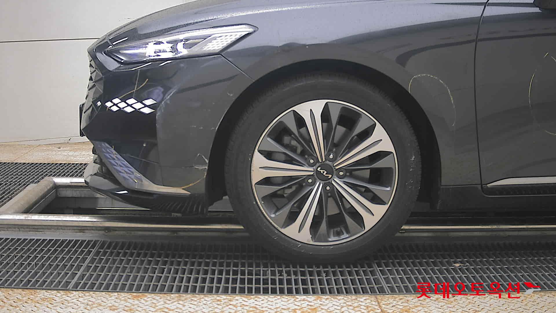 2022 - kia k8