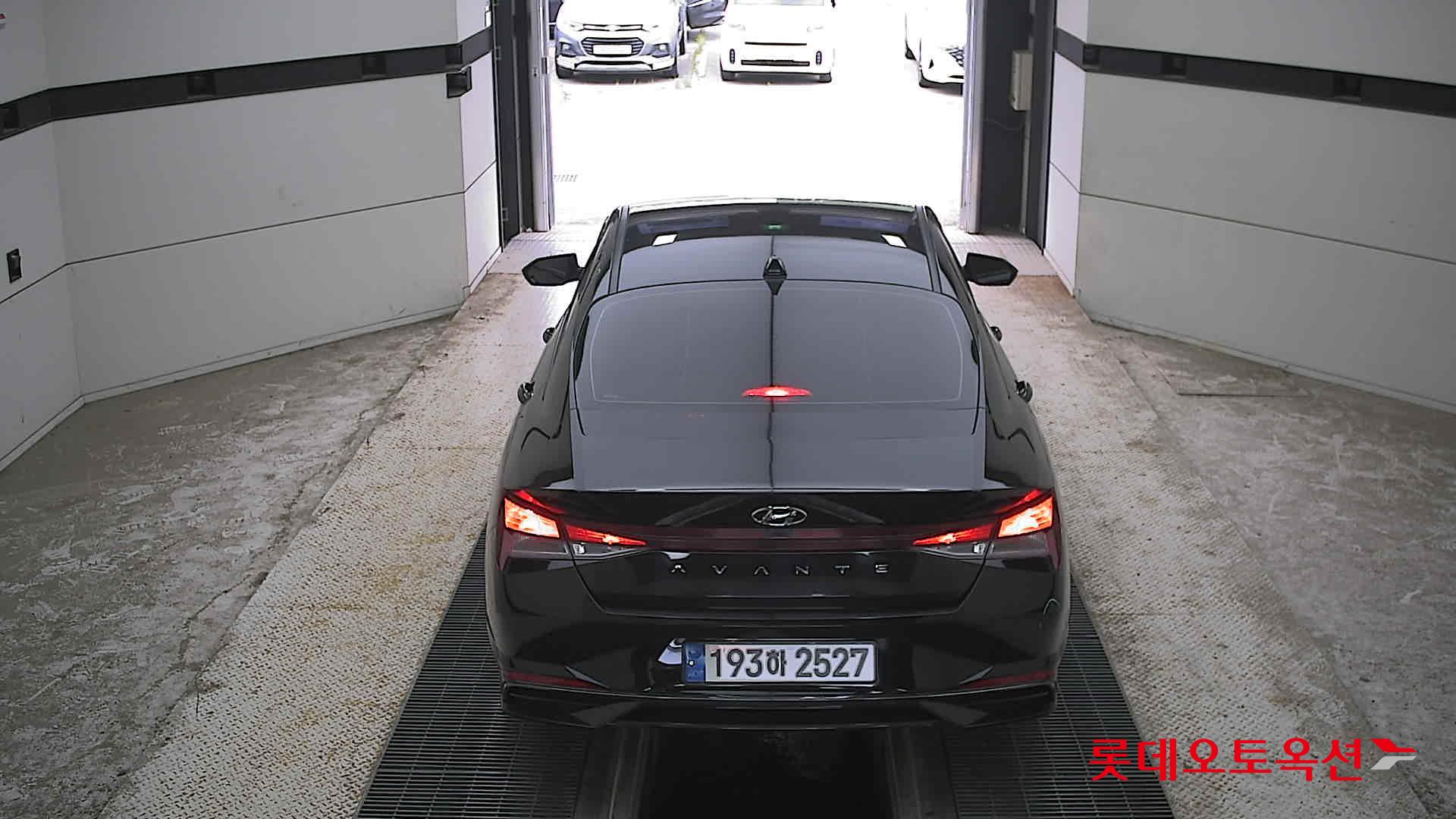 2022 - hyundai avante