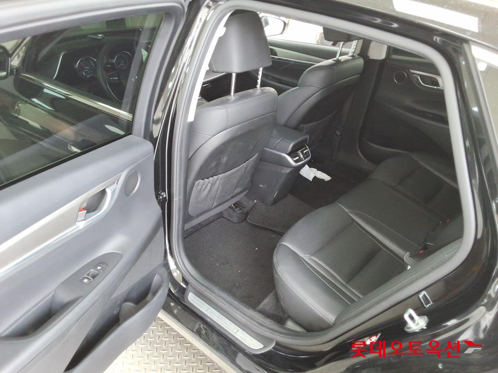 2022 - hyundai grandeur