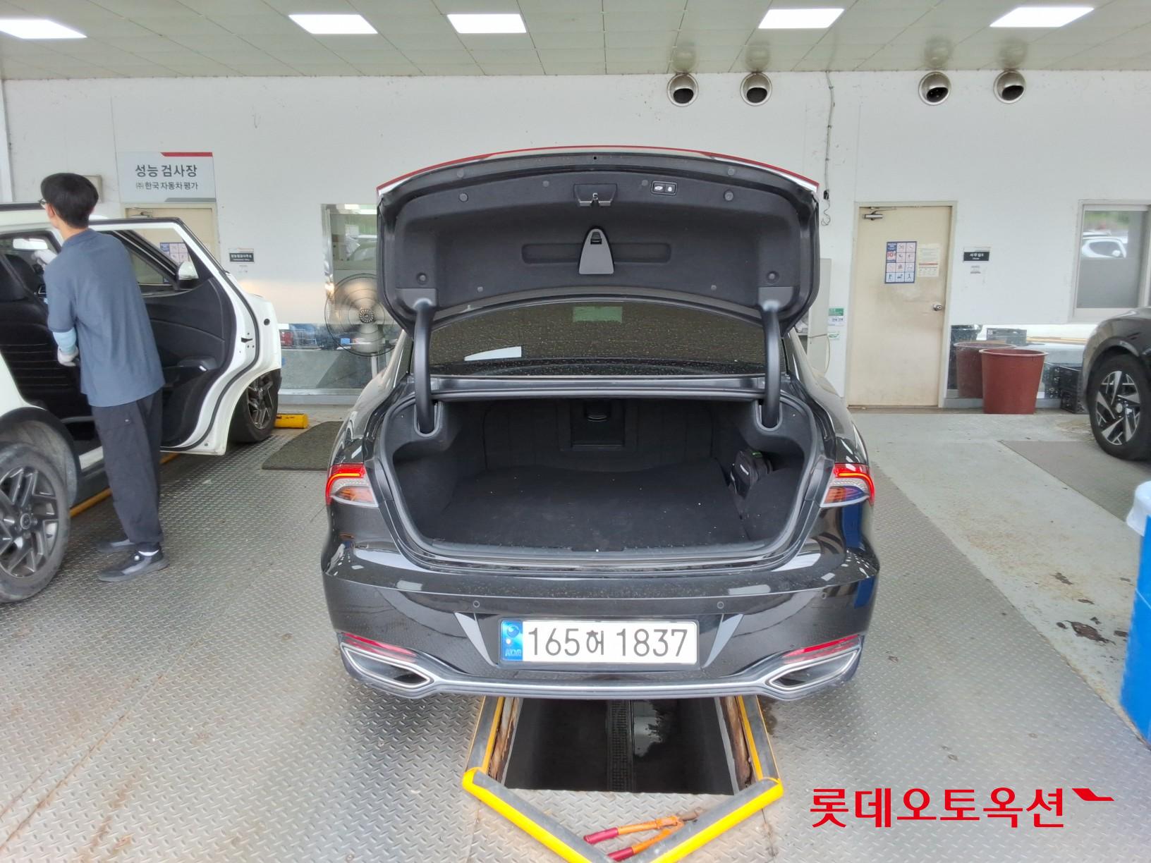2022 - hyundai grandeur