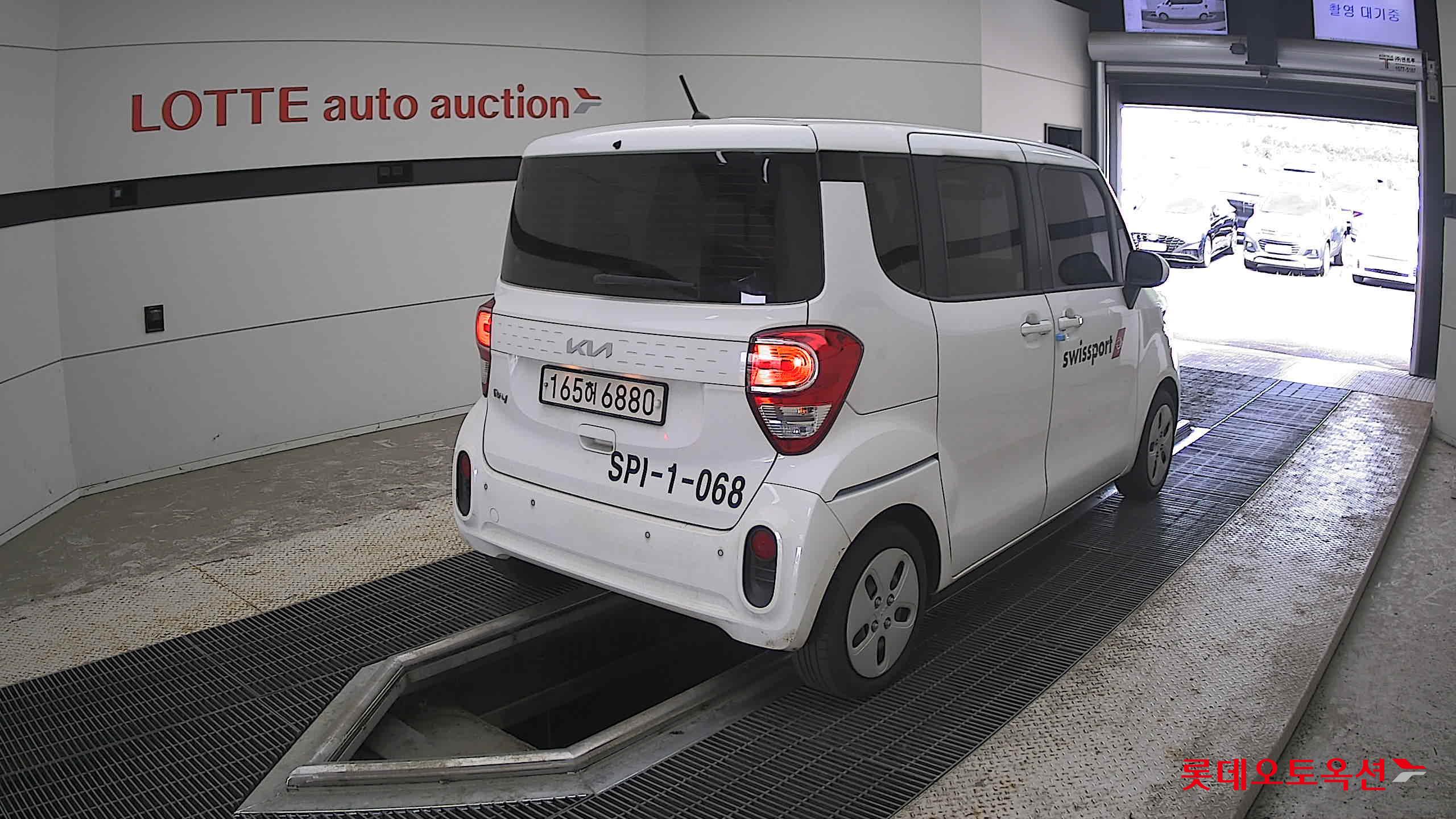 2022 - kia ray