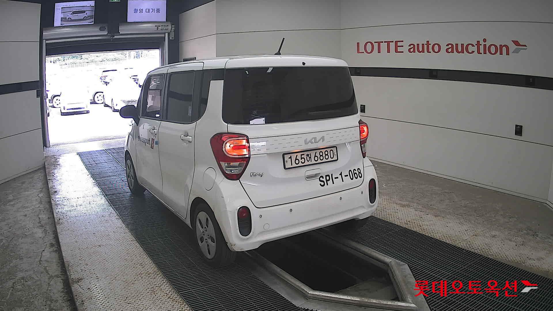2022 - kia ray