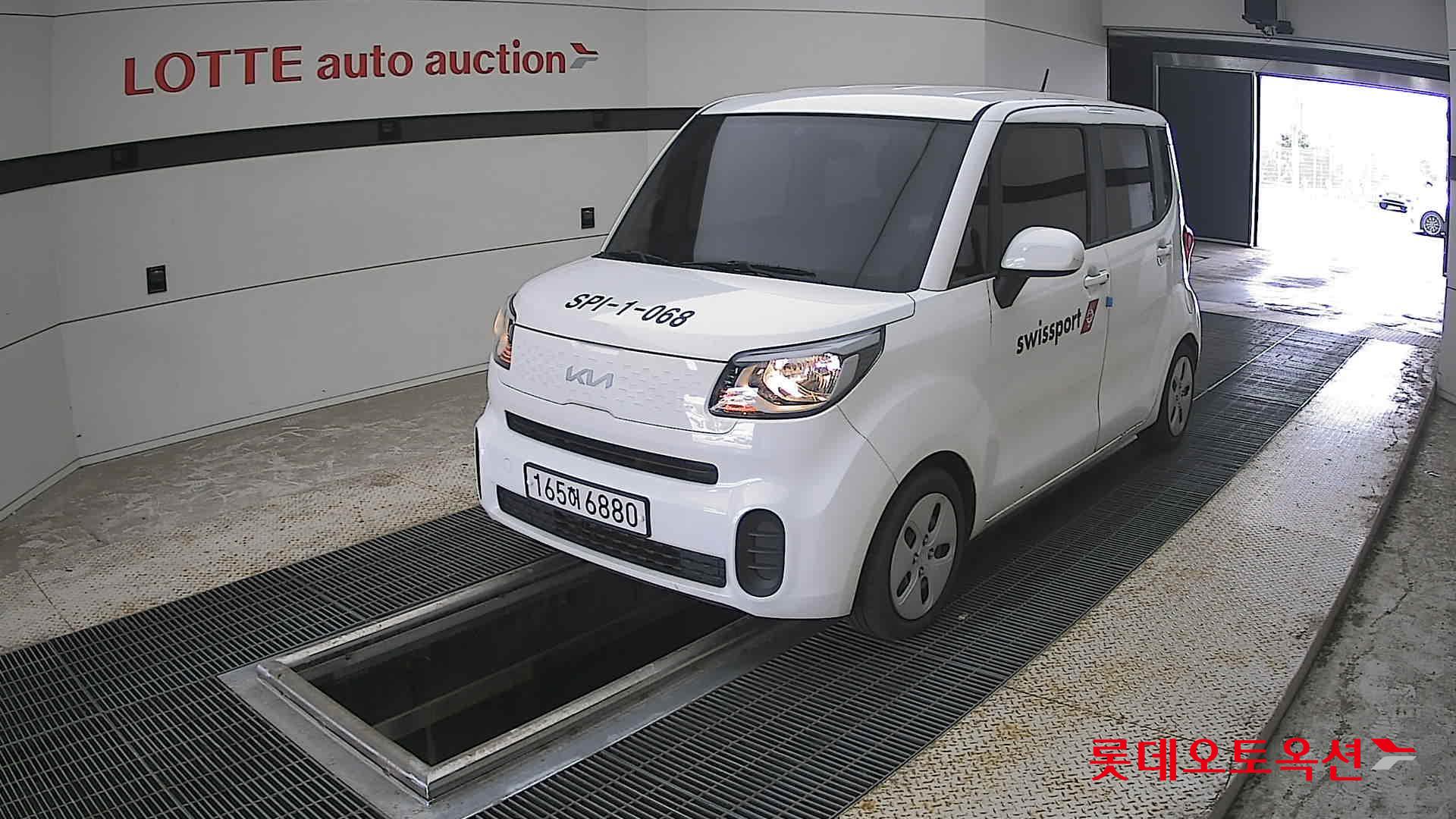 2022 - kia ray