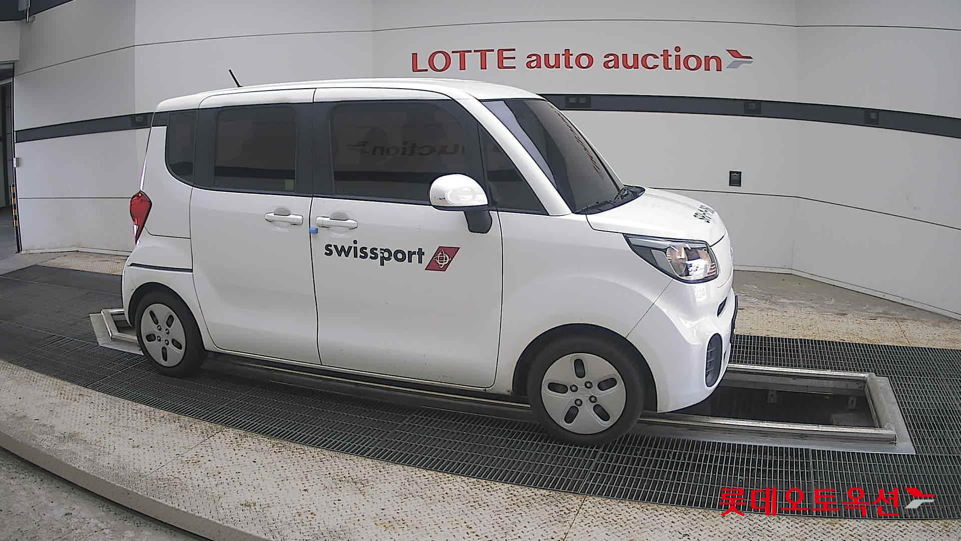 2022 - kia ray
