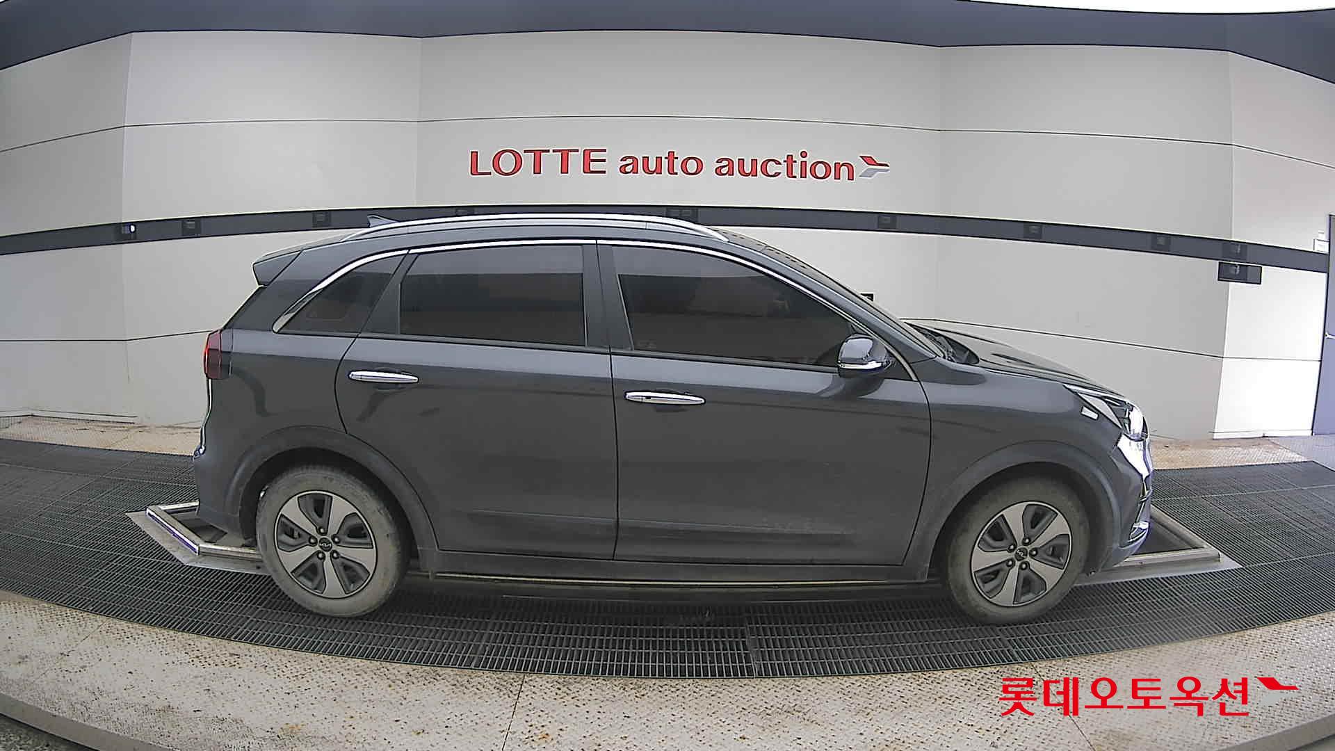 2022 - kia niro