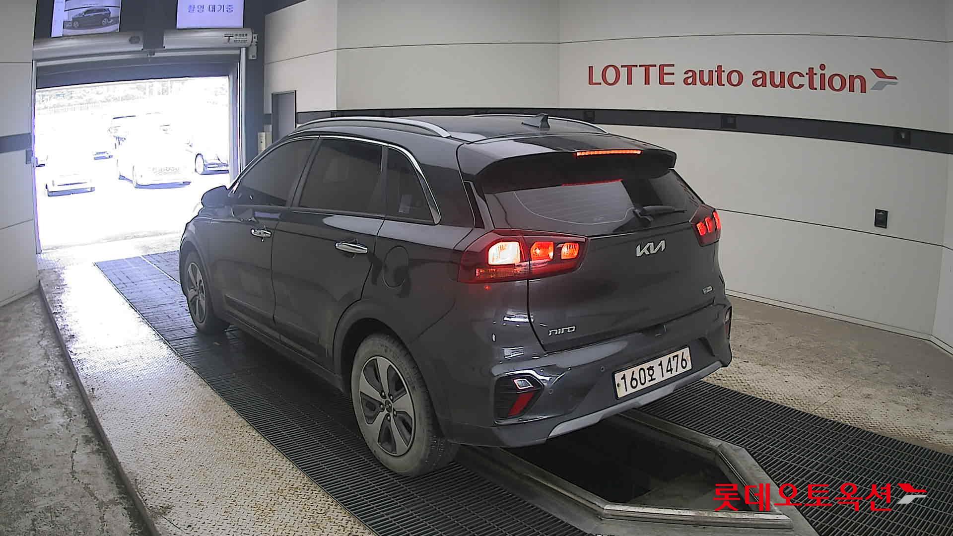 2022 - kia niro