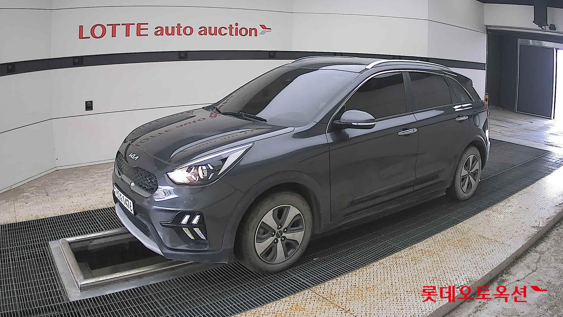 2022 - kia niro