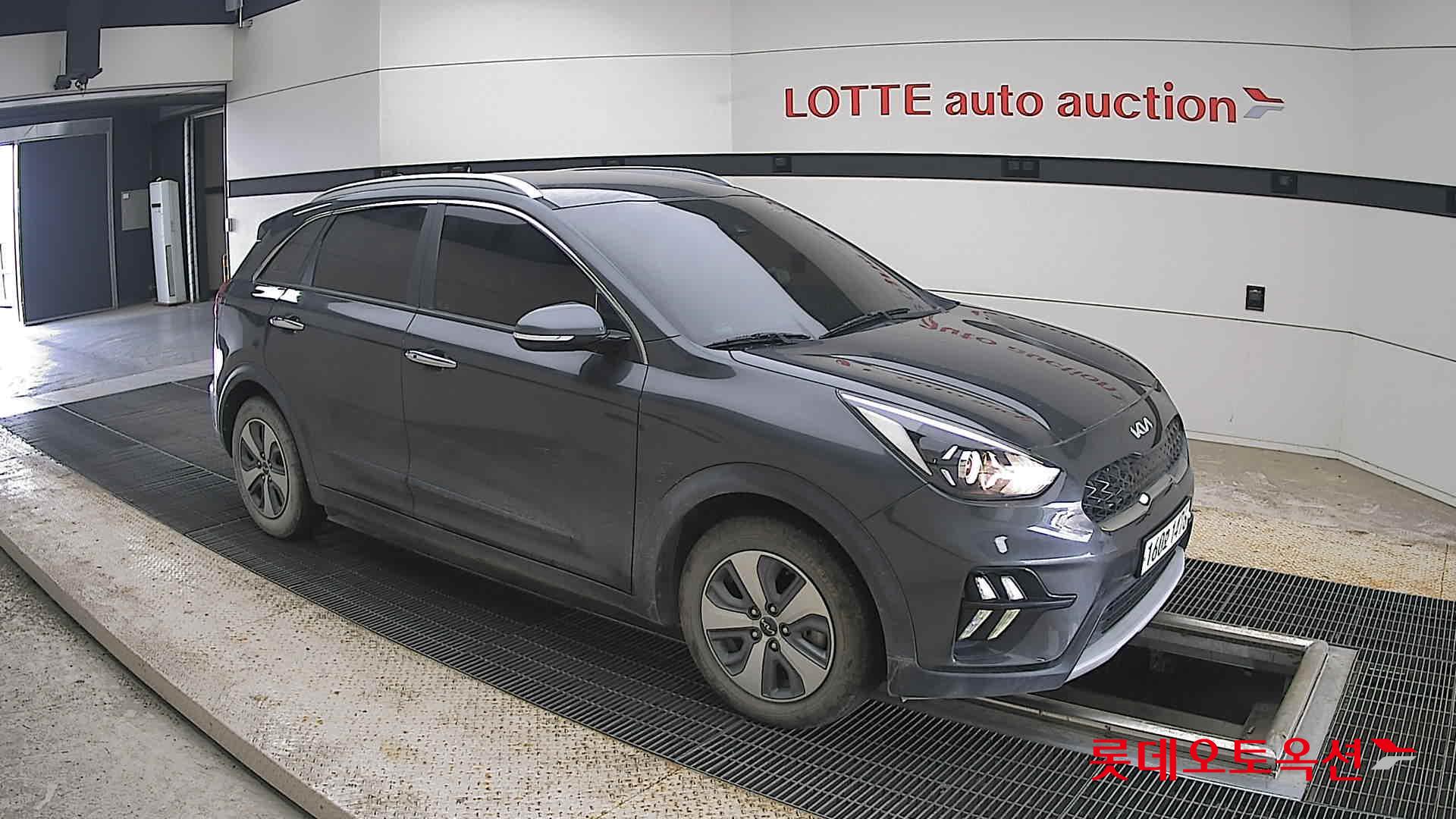2022 - kia niro