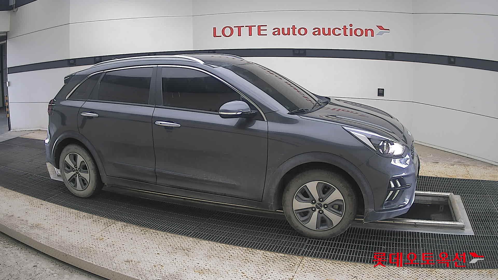 2022 - kia niro