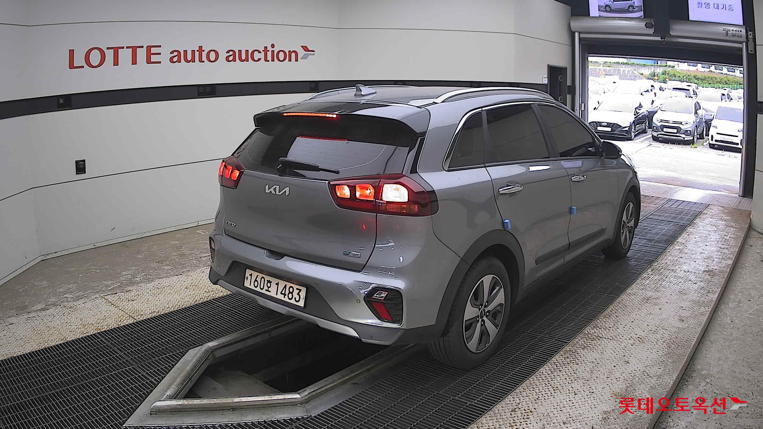 2022 - kia niro