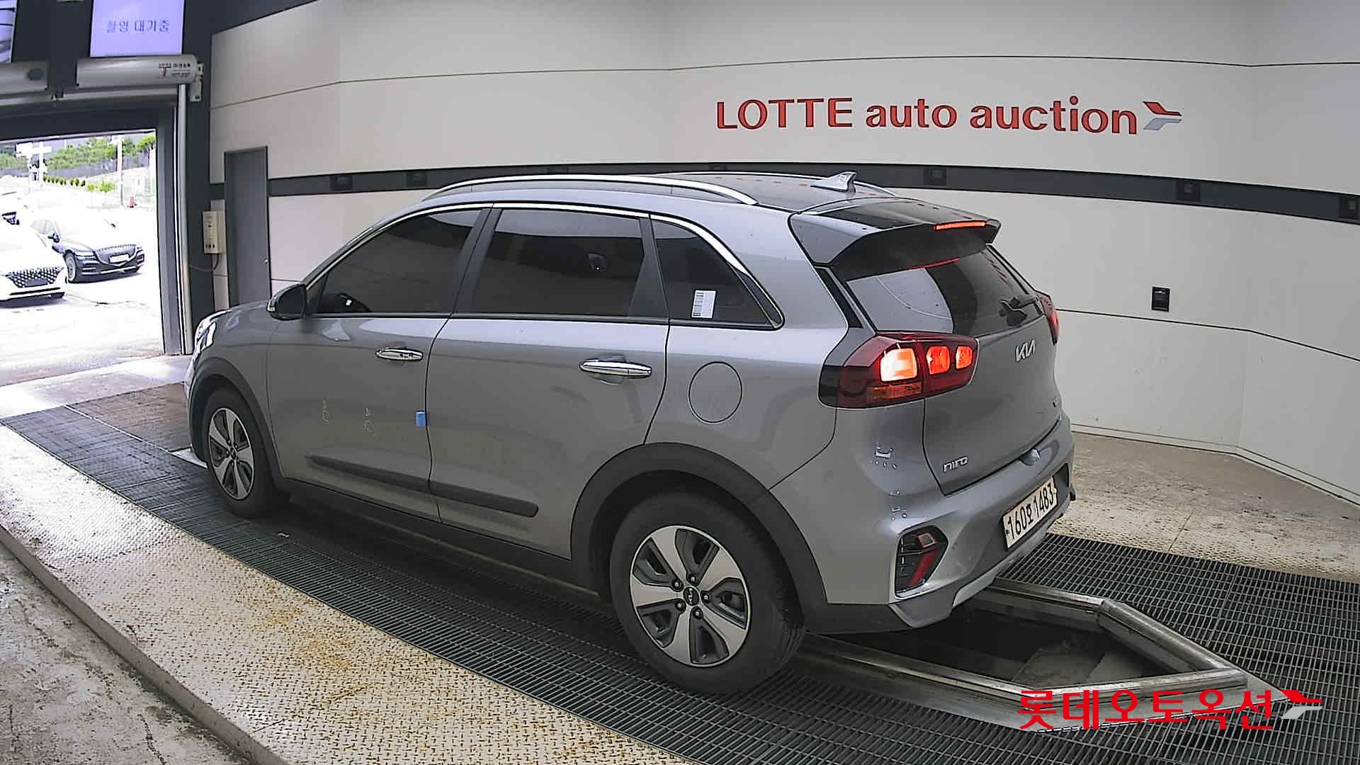 2022 - kia niro