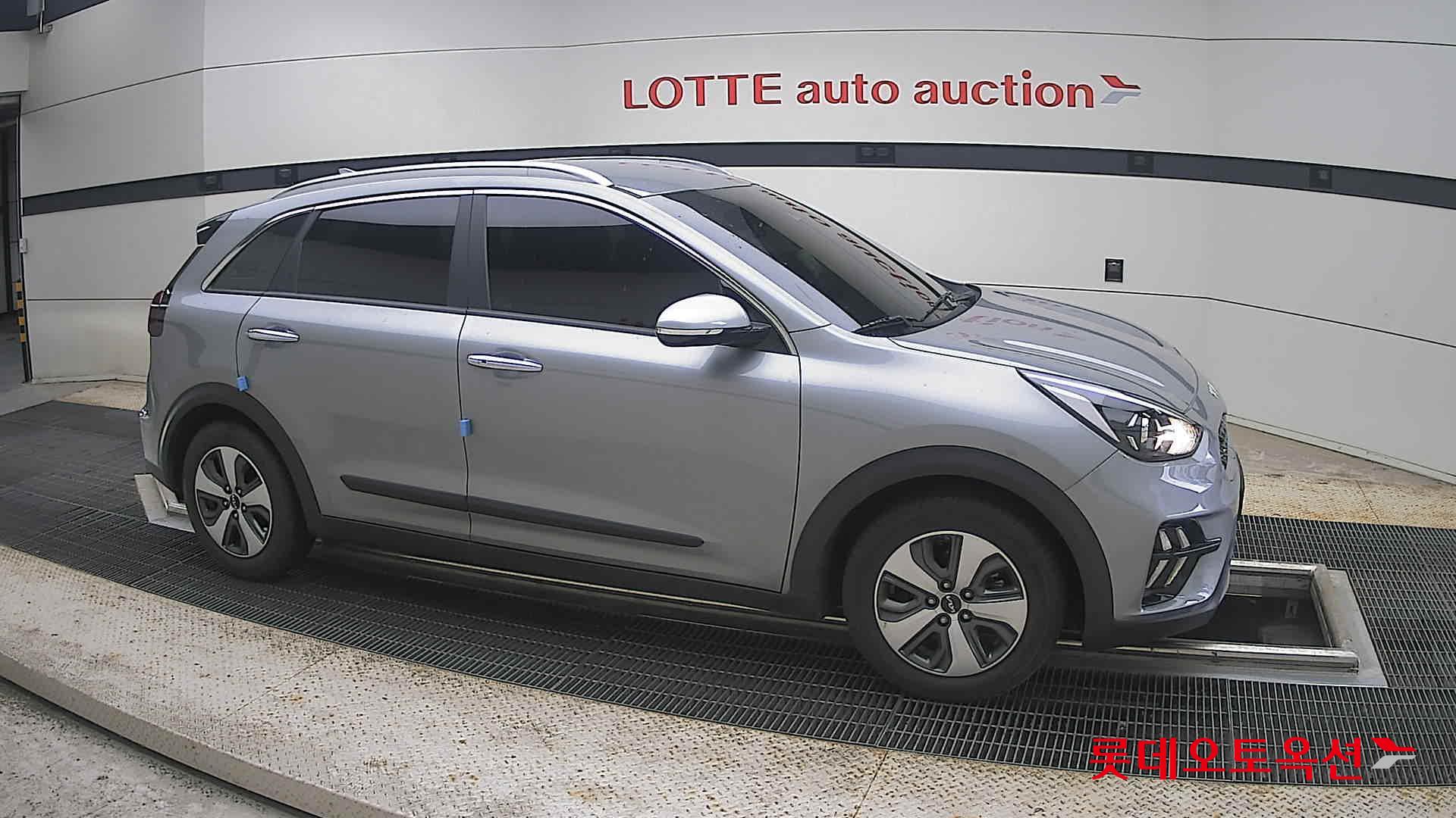 2022 - kia niro